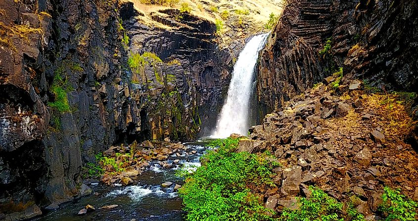 Elk Creek Falls