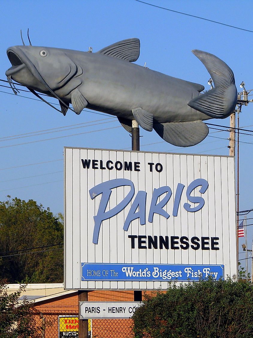 Giant catfish statue in Paris, Tennessee
