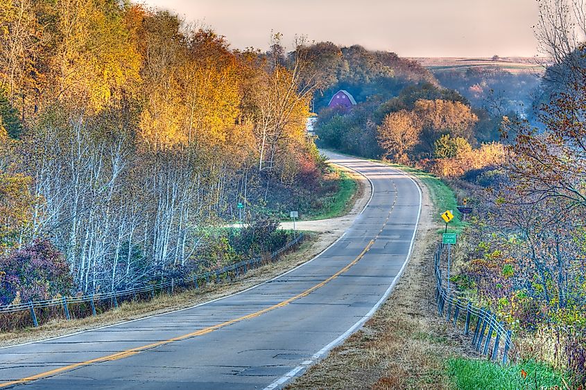 Grant Wood Scenic Byway (Credit: Iowa DOT via Flickr)