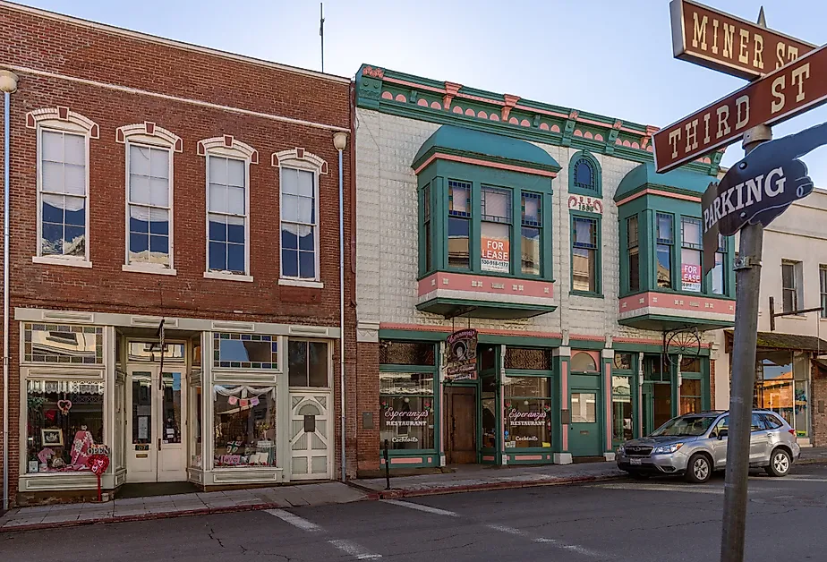 Shops along Miner Street in the historic district of Yreka, California. Editorial credit: CL Shebley / Shutterstock.com