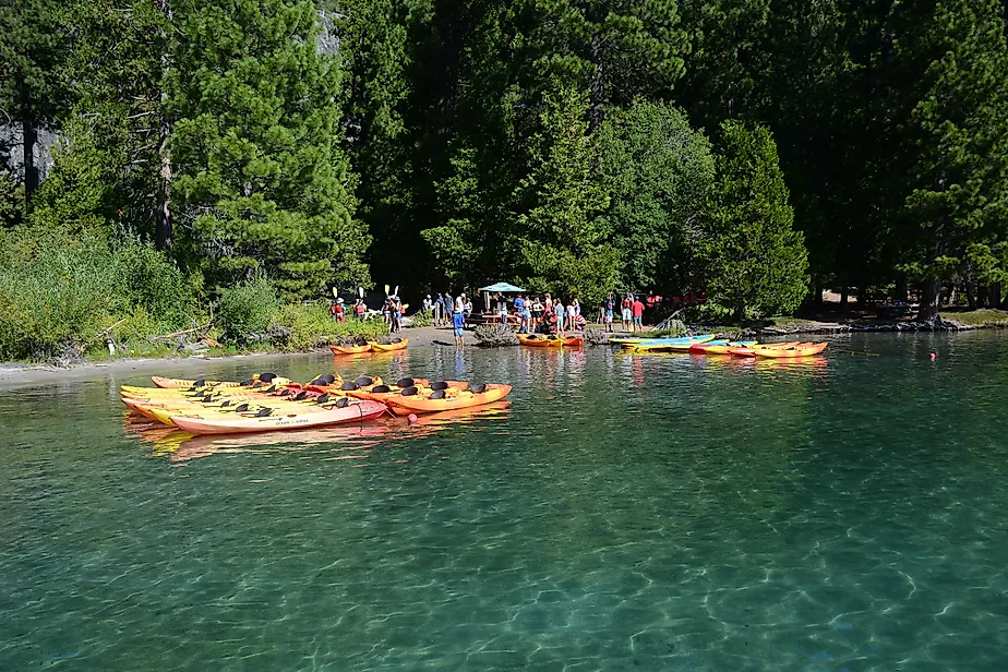 Kayaking at Emerald Bay on Tahoe Lake, Editorial credit: photravel_ru / Shutterstock.com