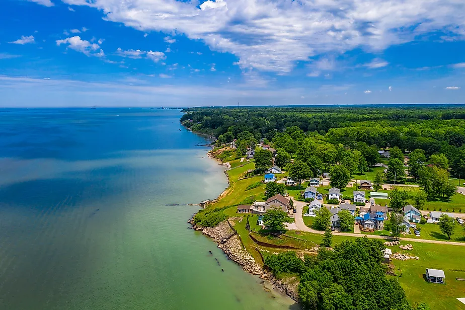 Lake Erie shoreline in Ashtabula, Ohio.