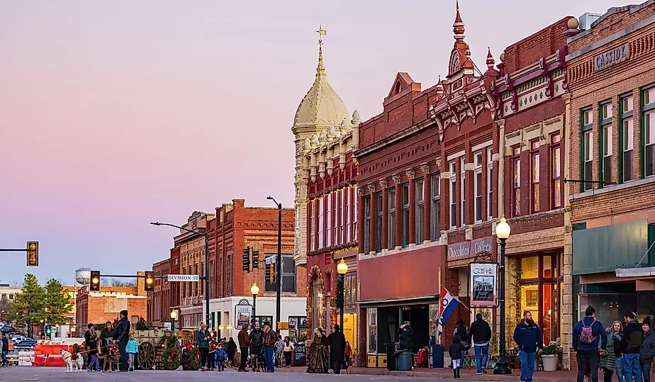 Downtown Guthrie, Oklahoma. Image credit Kit Leong via Shutterstock.com