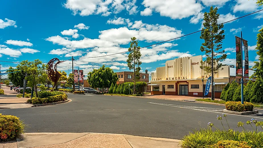 The charming town of Texas, Queensland, Australia. Image credit: Alex Cimbal / Shutterstock