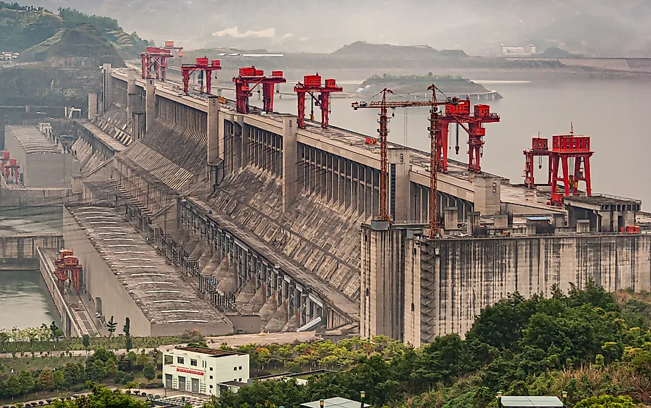 Three Gorges Dam, China. Editorial credit: Claudine Van Massenhove / Shutterstock.com
