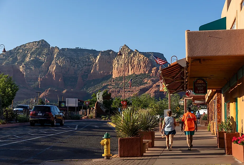 Sedona, Arizona, a desert southwest town in the United States, is bathed in spring weather. Editorial credit: Todd Bigelow / Shutterstock.com