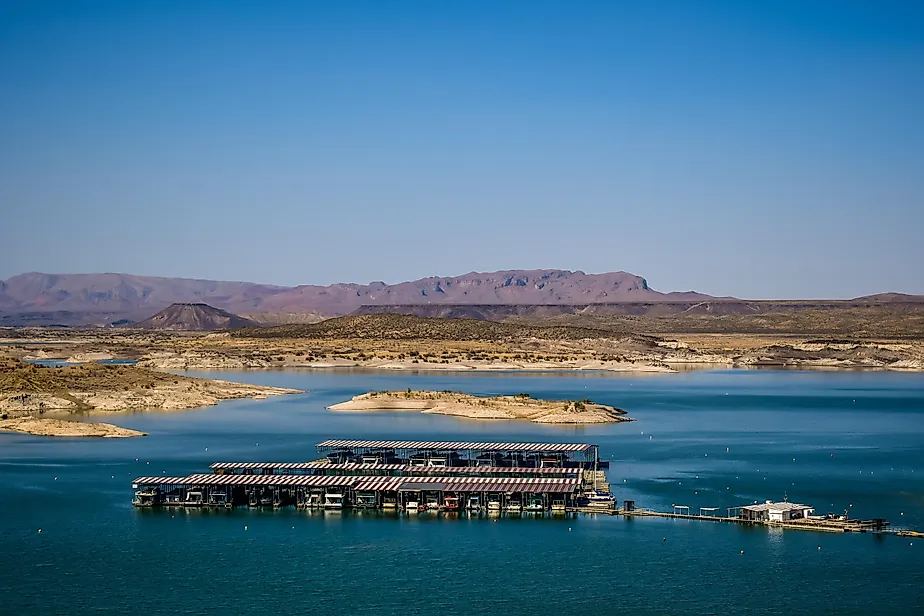 A concrete gravity dam in Elephant Butte, New Mexico