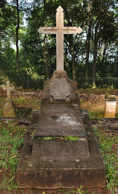 devils island, ile royale cemetary