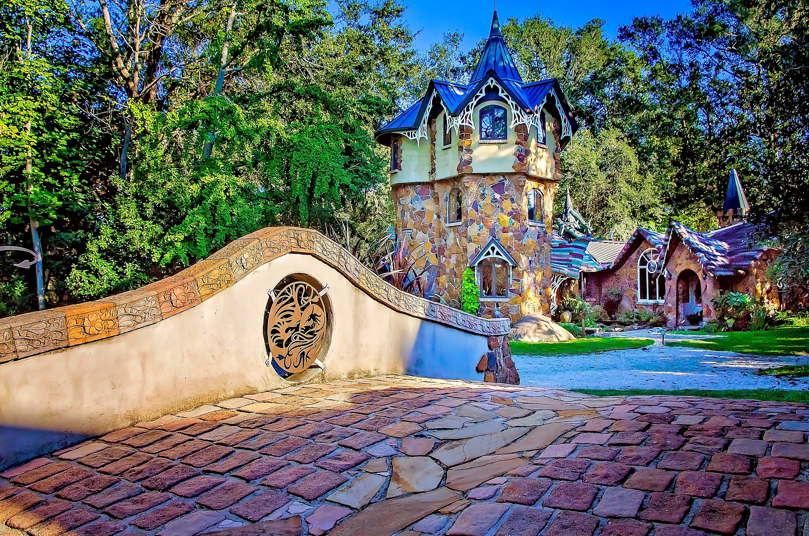  A footbridge leads to Mosher Castle in Fairhope, Alabama. Editorial credit: Carmen K. Sisson / Shutterstock.com.