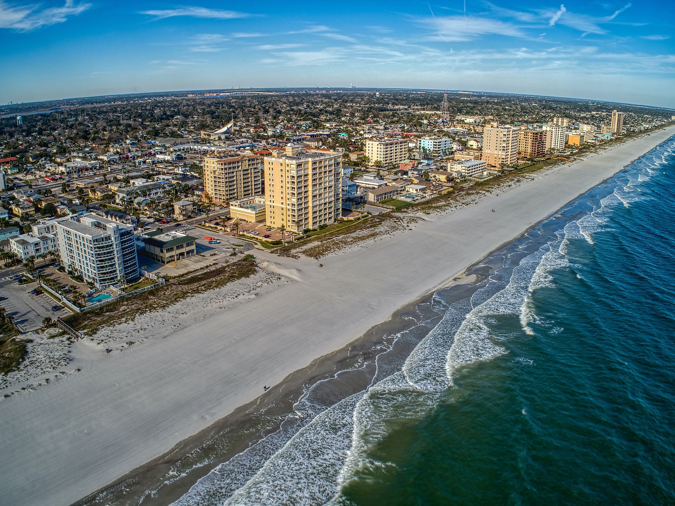 The waves at jacksonville beach