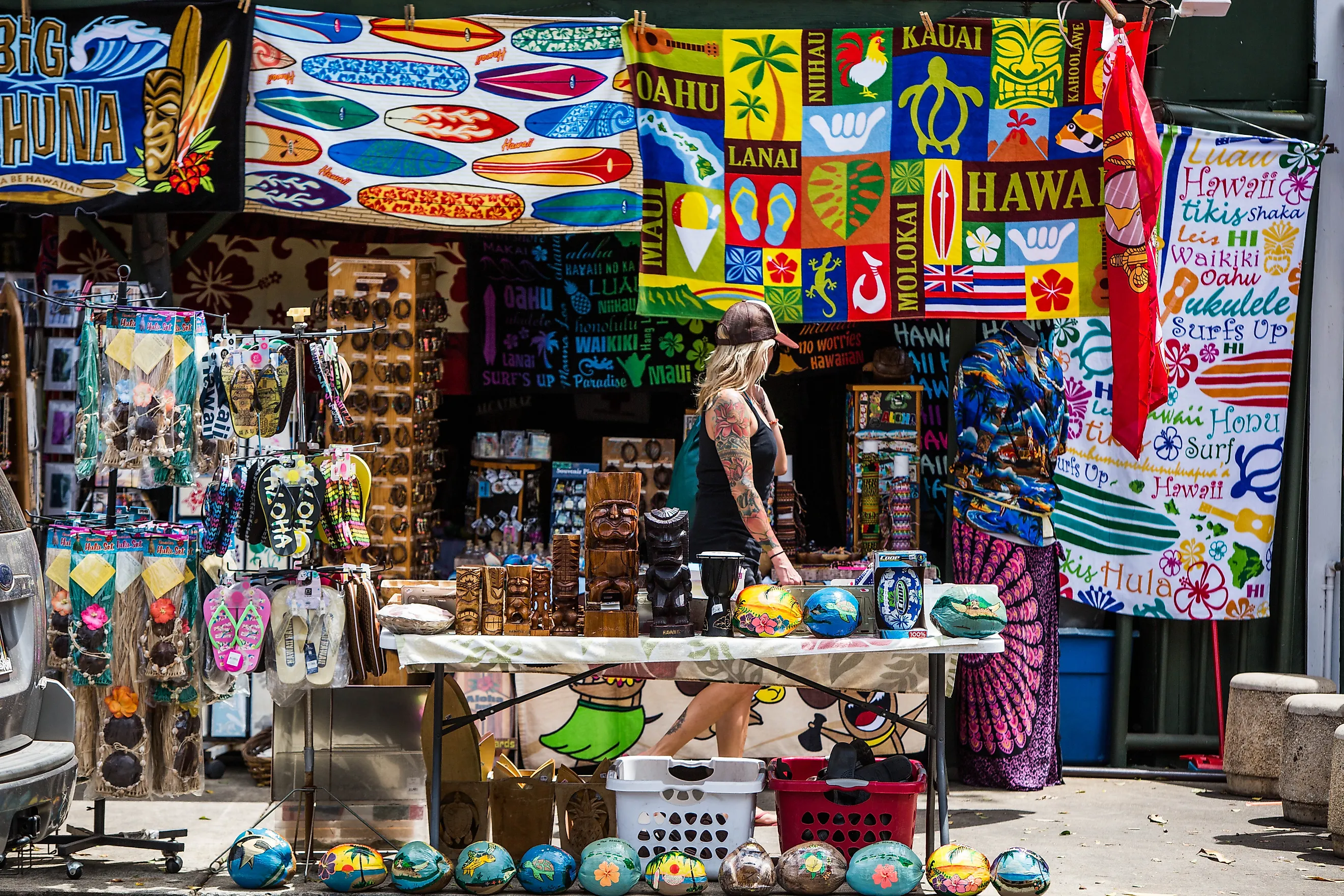 Haleiwa, Oahu. (By Anthony Quintano - CC BY 2.0, Wikimedia Commons.)