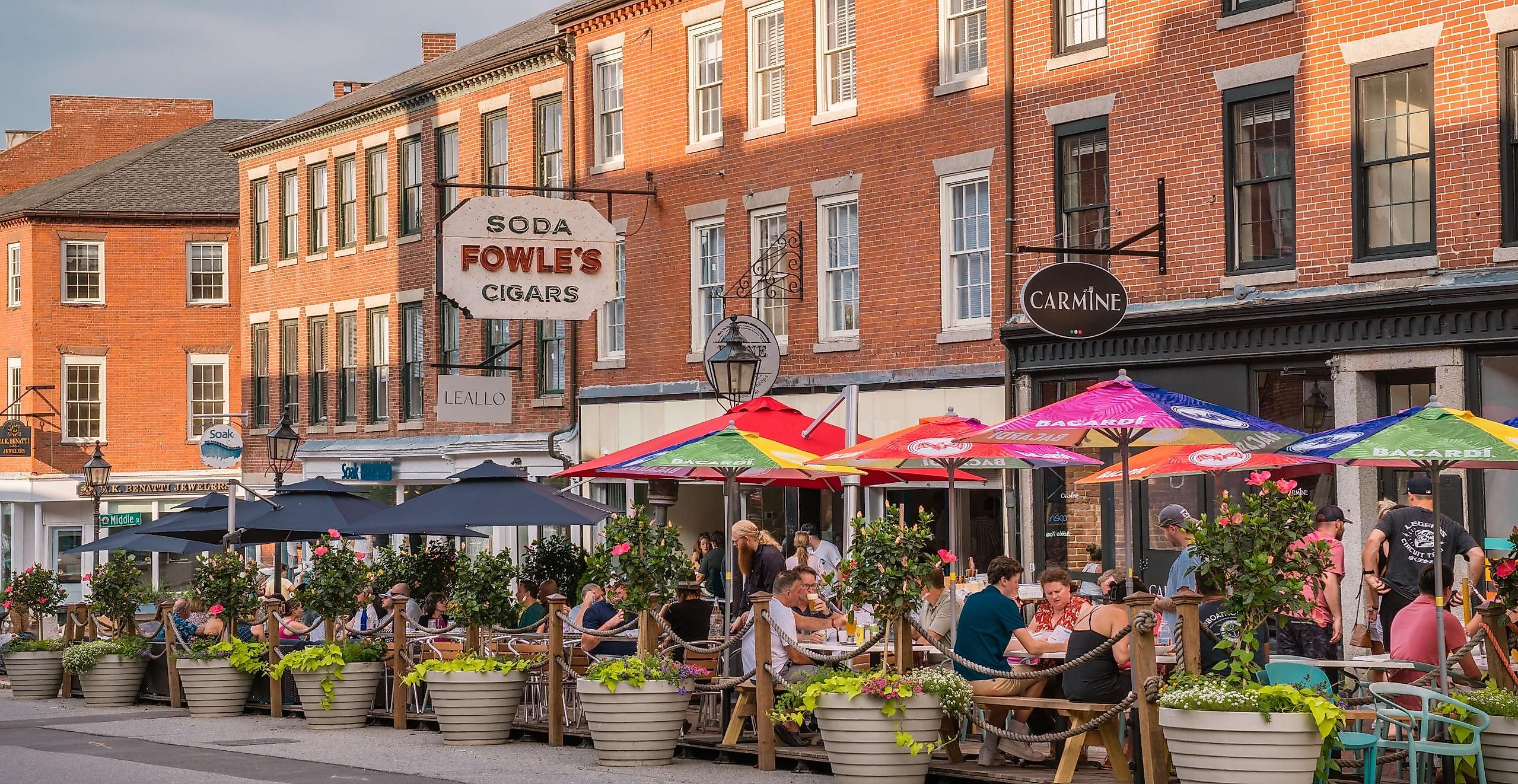 Retro sign in downtown of this small town with its quaint streets with 19th century brick buildings. and trendy shops and restaurants with outdoor dining in Newburyport, Massachusetts. Editorial credit: Heidi Besen / Shutterstock.com