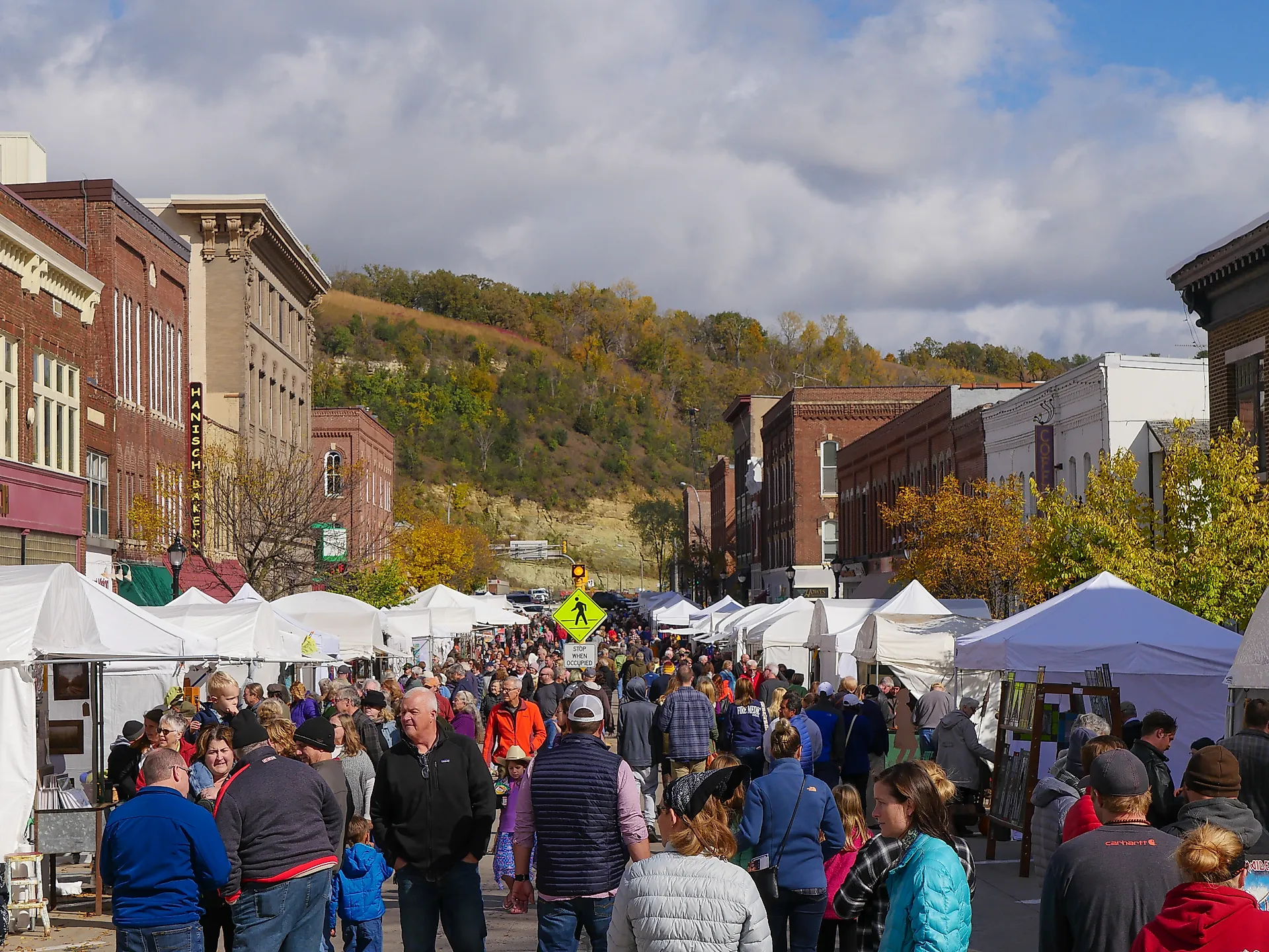 Photo Credit: Explore Minnesota, Red Wing Arts Fall Festival