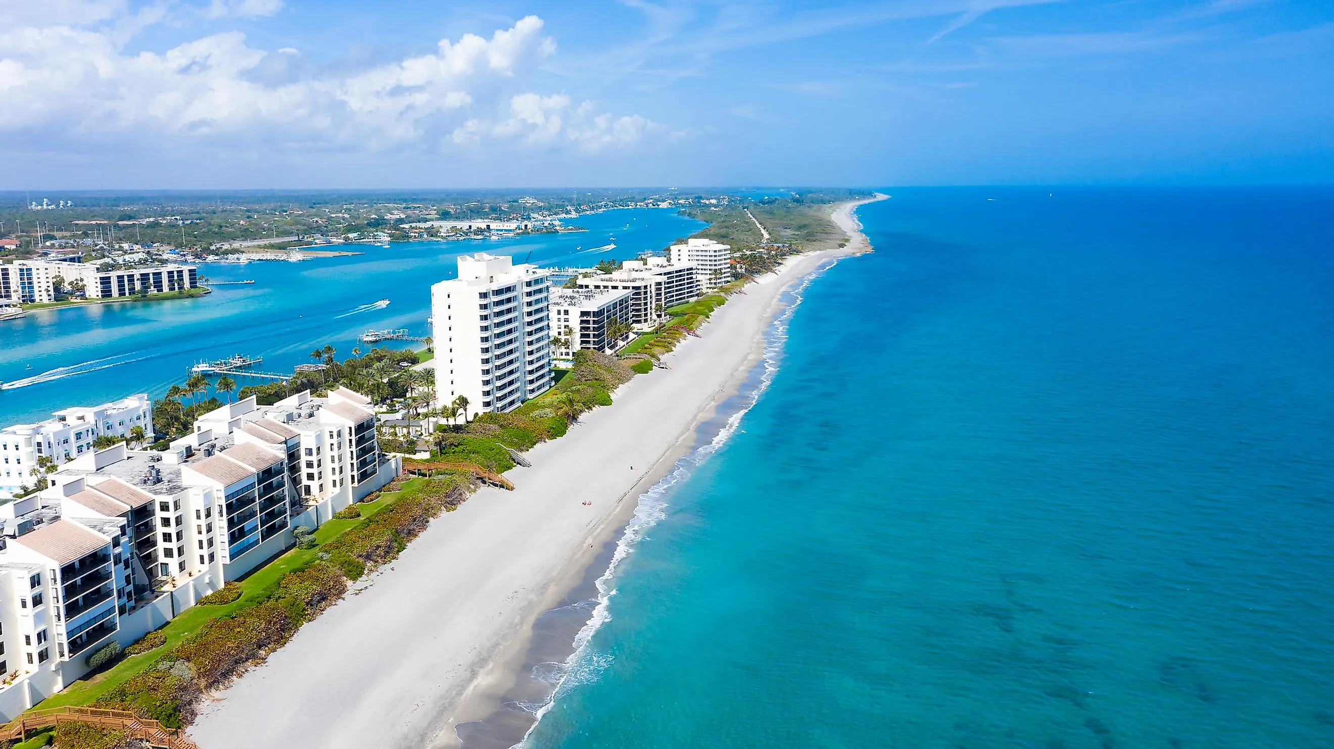 Jupiter Island in Florida Long coastal beaches along Florida's east coast.