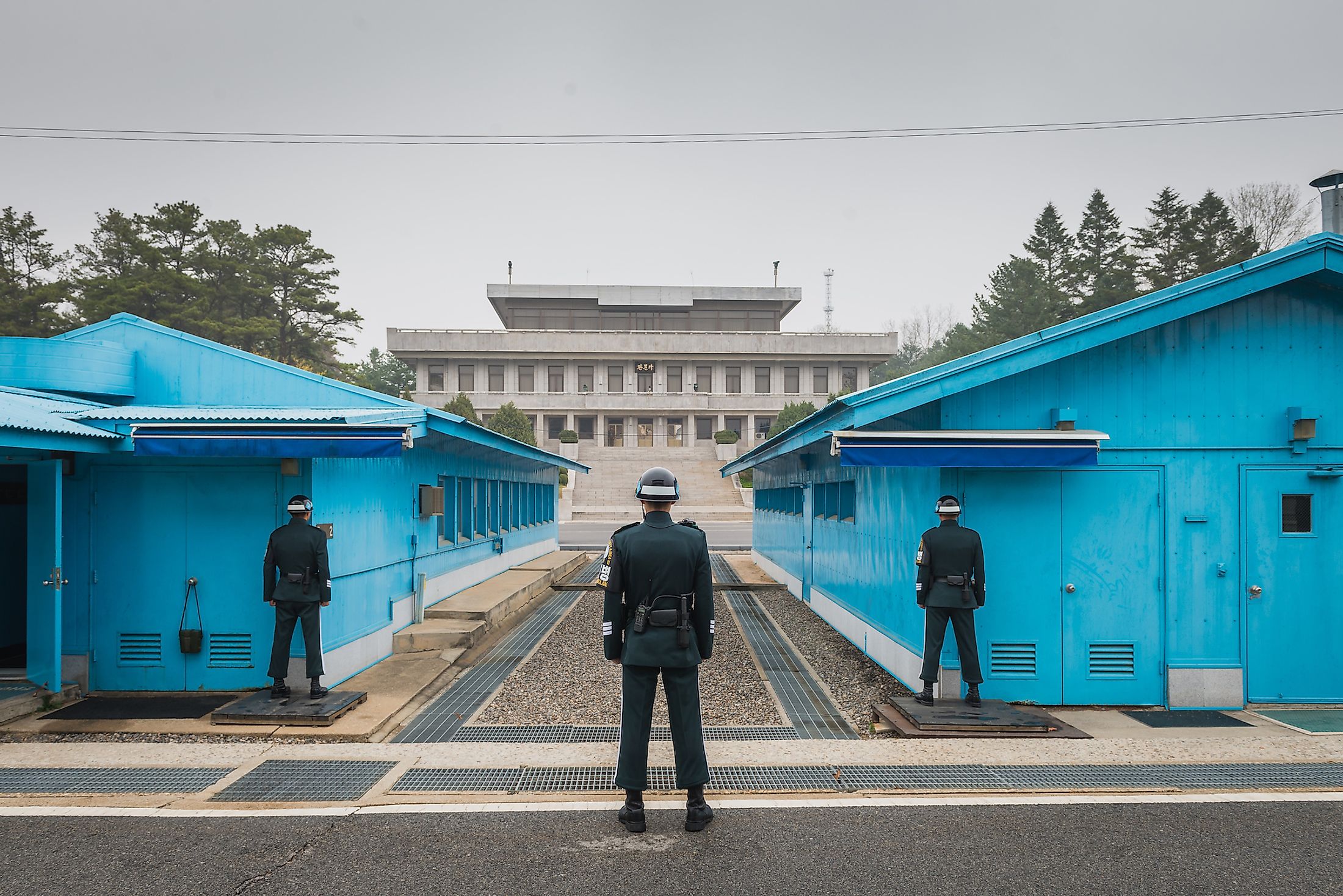South Korean soldiers stand guard at the Demilitarized Zone on the North Korean border on April 9, 2016 in Panmunjeon, South Korea.