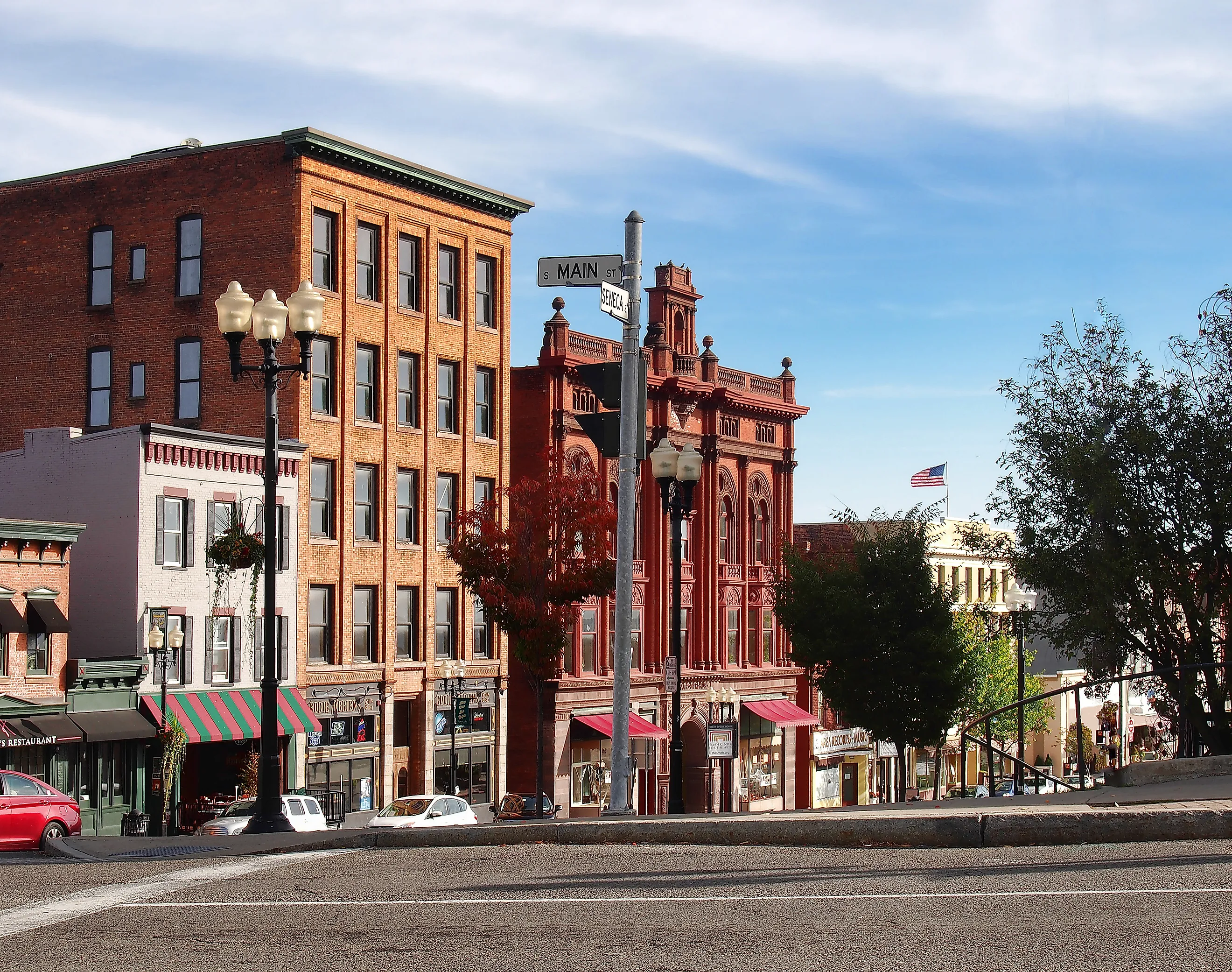 View of downtown Geneva, New York, from the corner of Seneca and Main Streets. Editorial credit: debra millet / Shutterstock.com