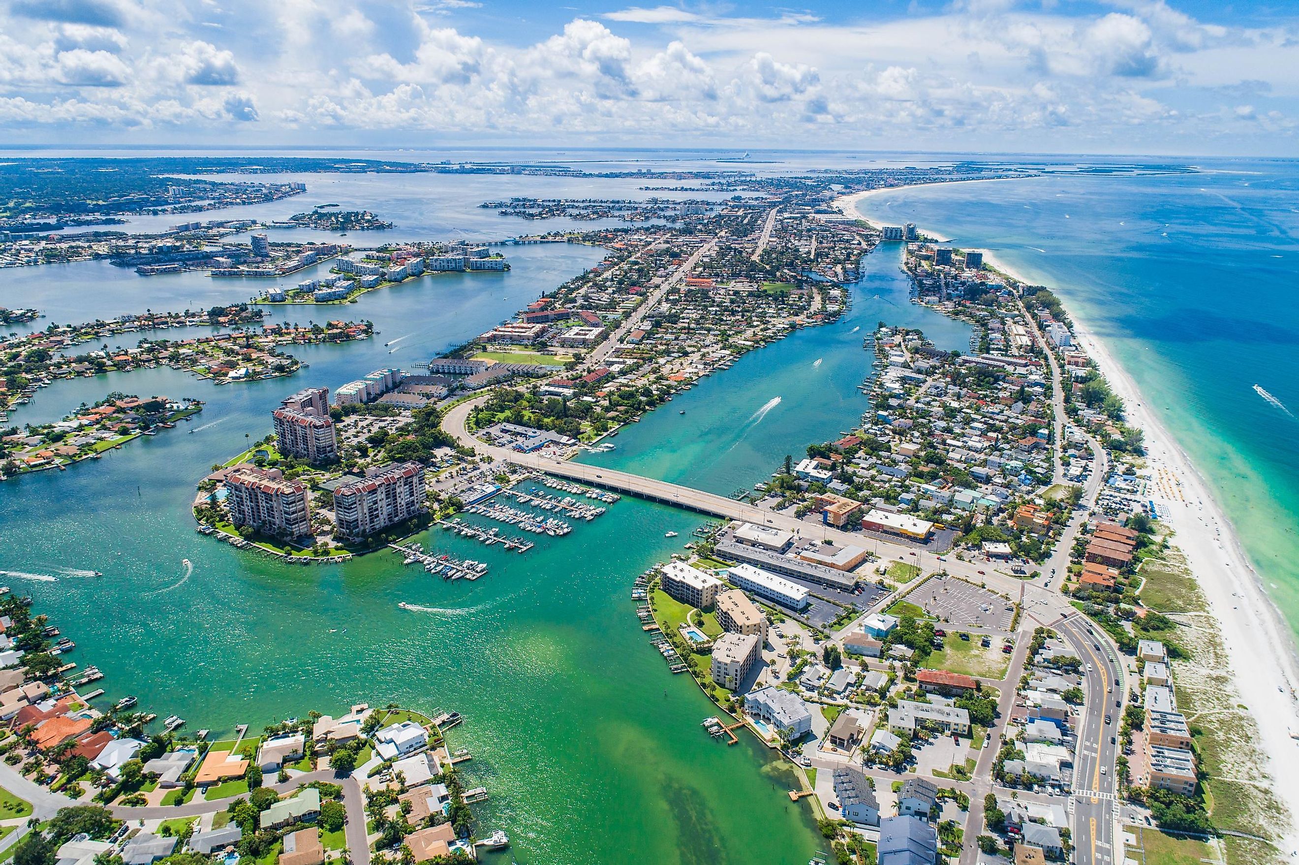 small tourist towns in florida