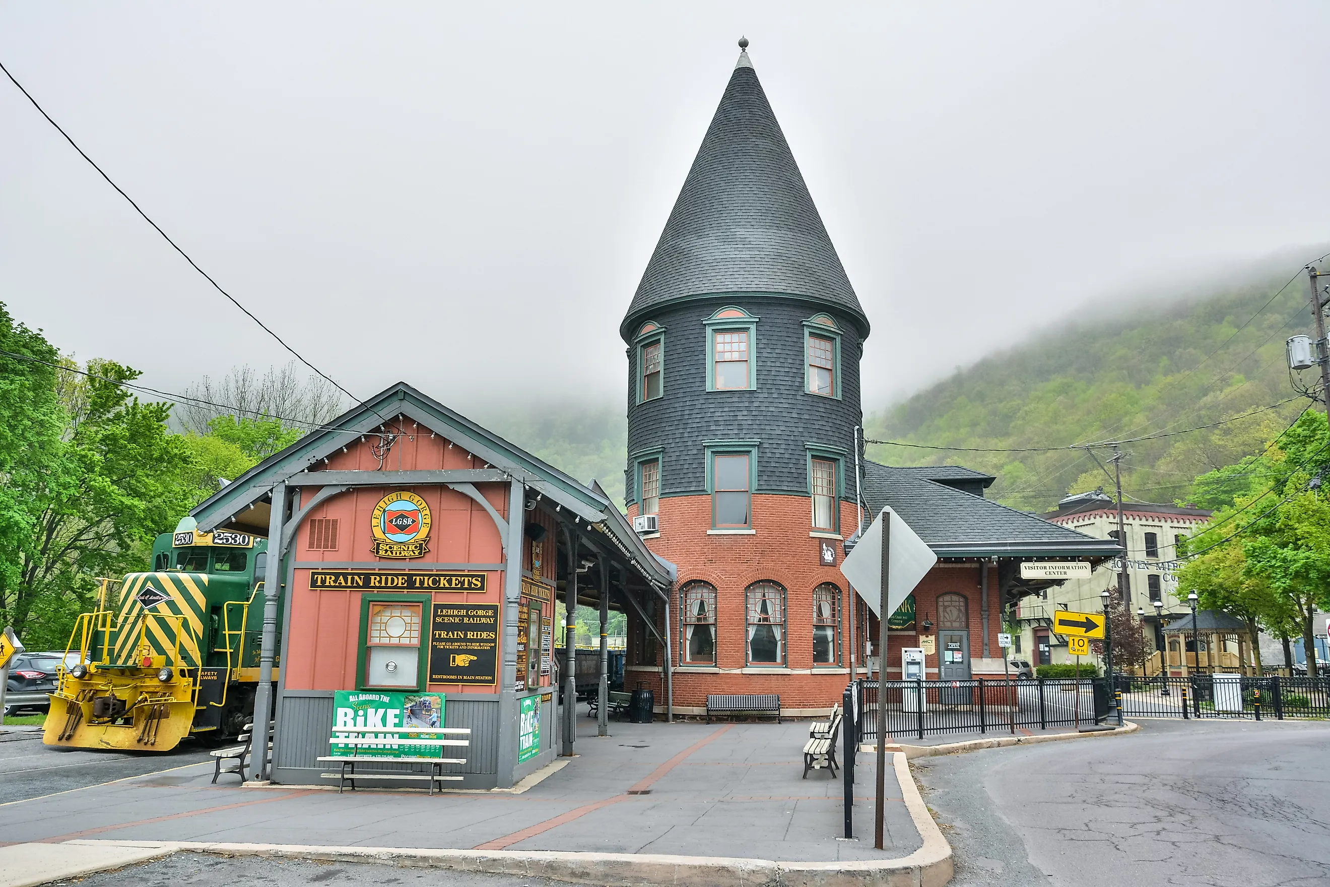 Jim Thorpe, Pennsylvania. Editorial Photo Credit: Alizada Studios via Shutterstock.