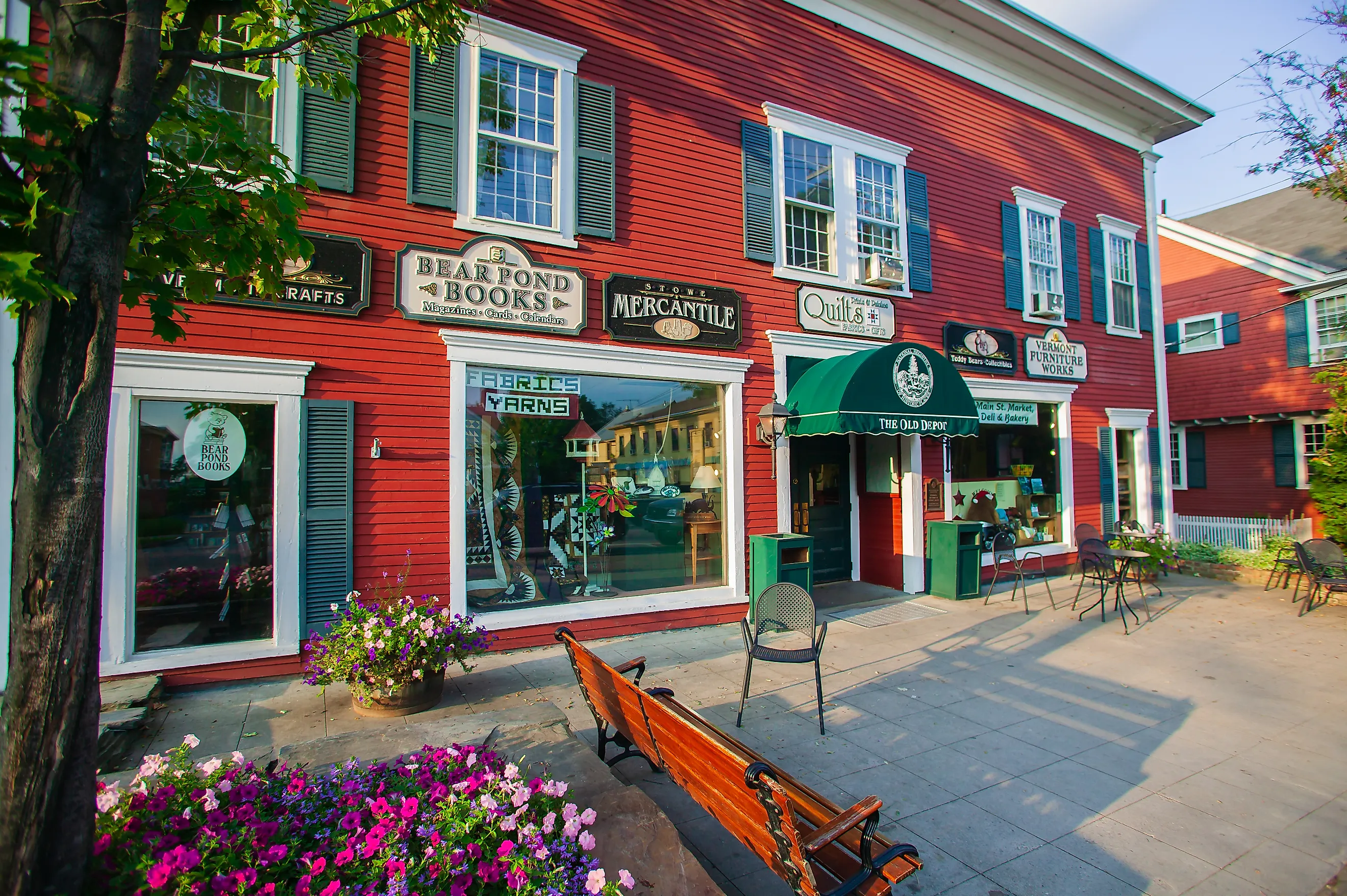 Shops in Stowe, Vermont. Don Landwherle / Shutterstock.com