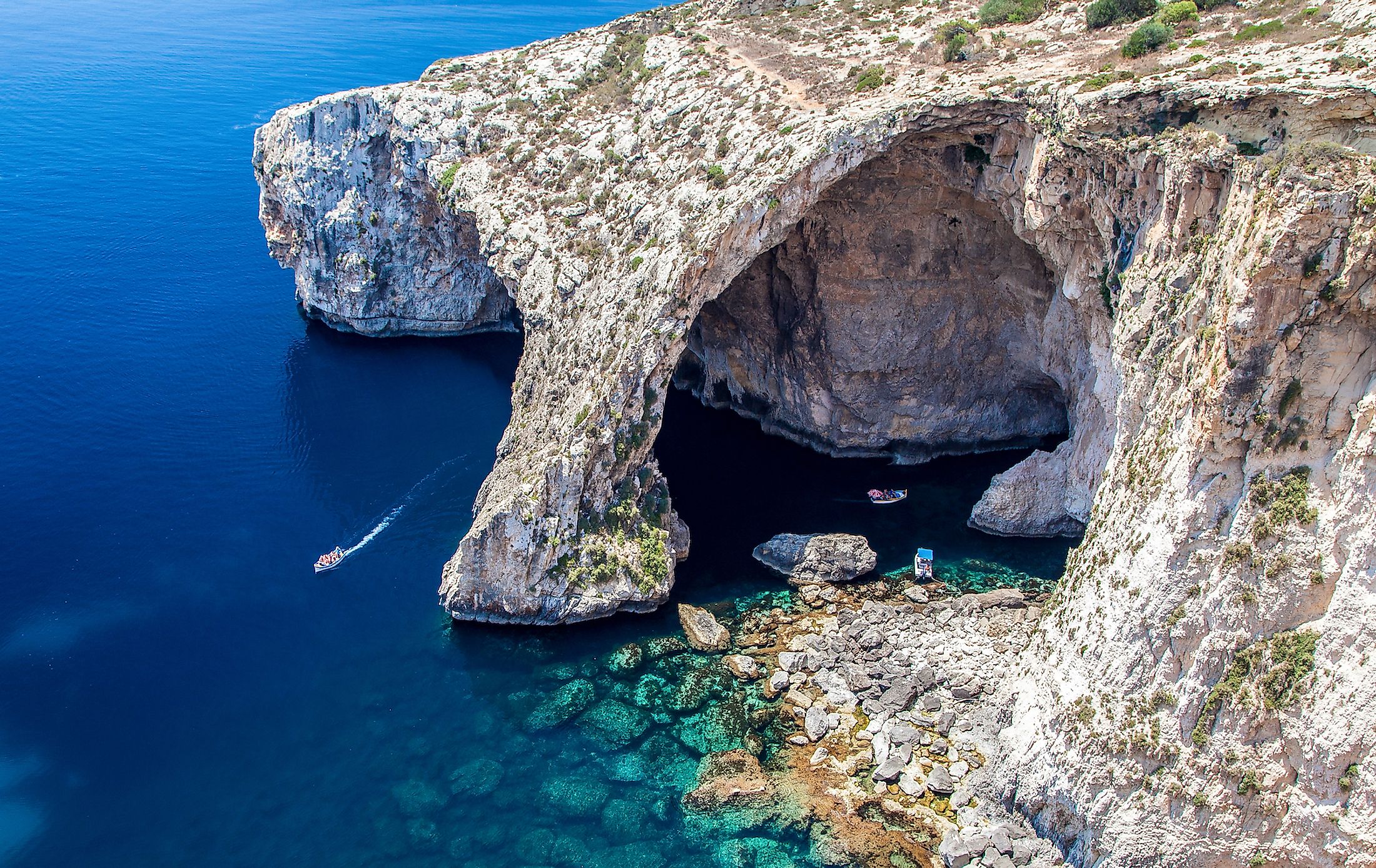 blue grotto (malta) tours