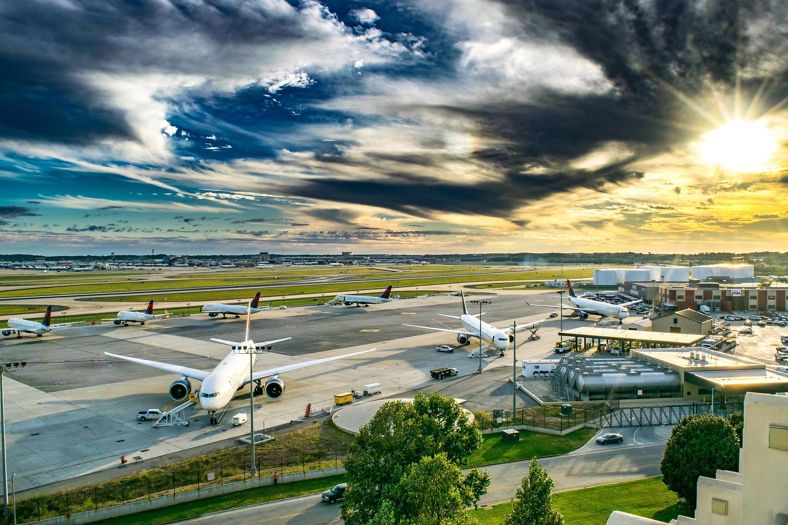 The 10 Busiest Airports In The United States WorldAtlas