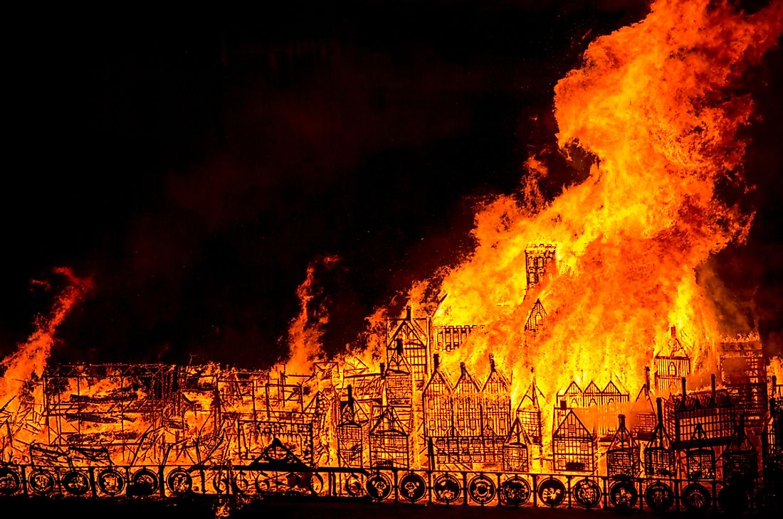 he great fire that devastated London in 1666 is something that we can read about in poem 52 from Les Prophéties.  