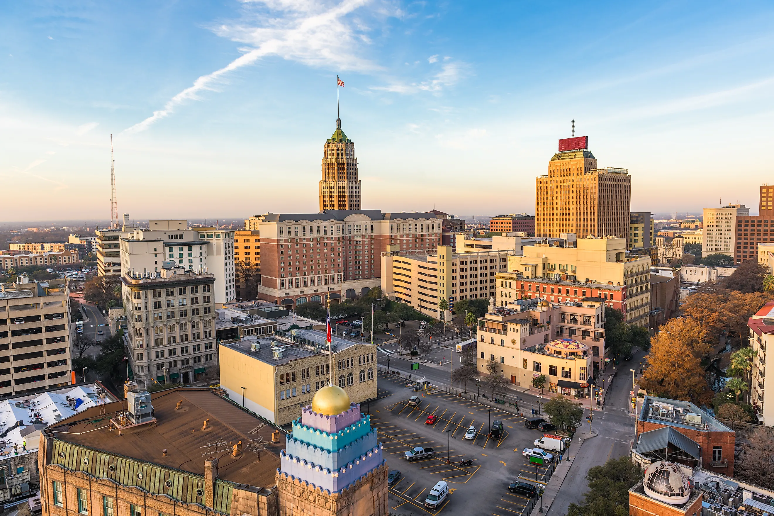 San Antonio, Texas, USA downtown city skyline in the morning.
