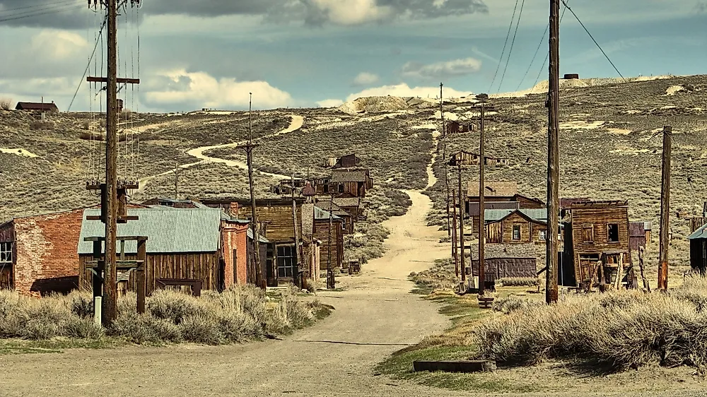 Located in the Bodie Hills, the once prosperous mining town of Bodie, California has been considered a ghost town since 1915.
