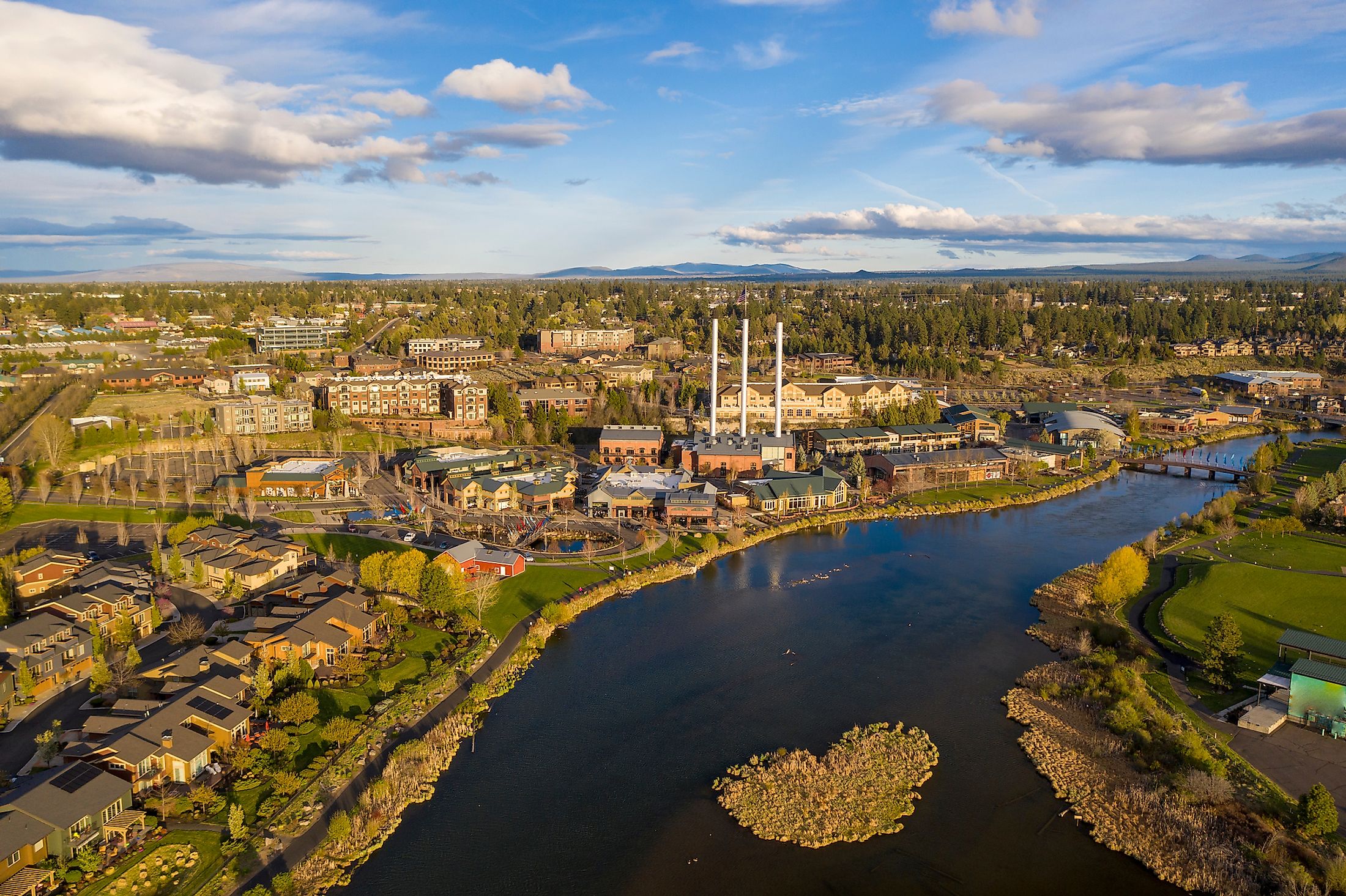 The Deschutes River running past Bend, Oregon.