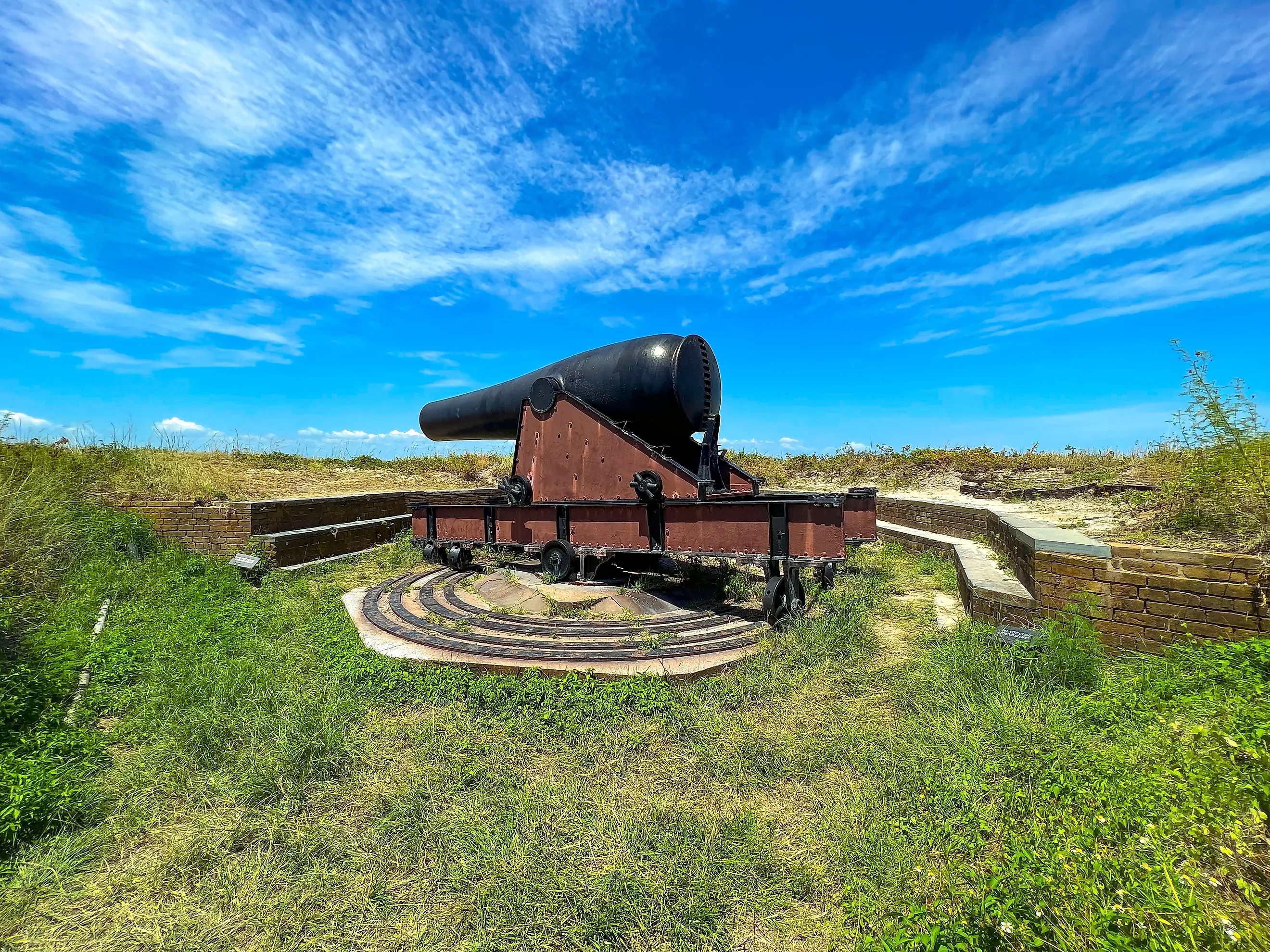 The 15-inch Rodman Cannon at Fort Massachusetts in Mississippi. By Chad Robertson Media / Shutterstock.com