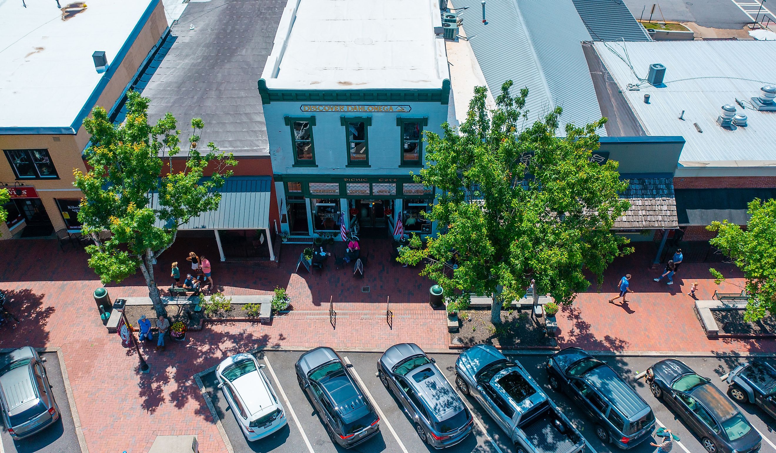 View of businesses along the main street and square in downtown Dahlonega, Georgia. Image credit Kyle J Little via Shutterstock