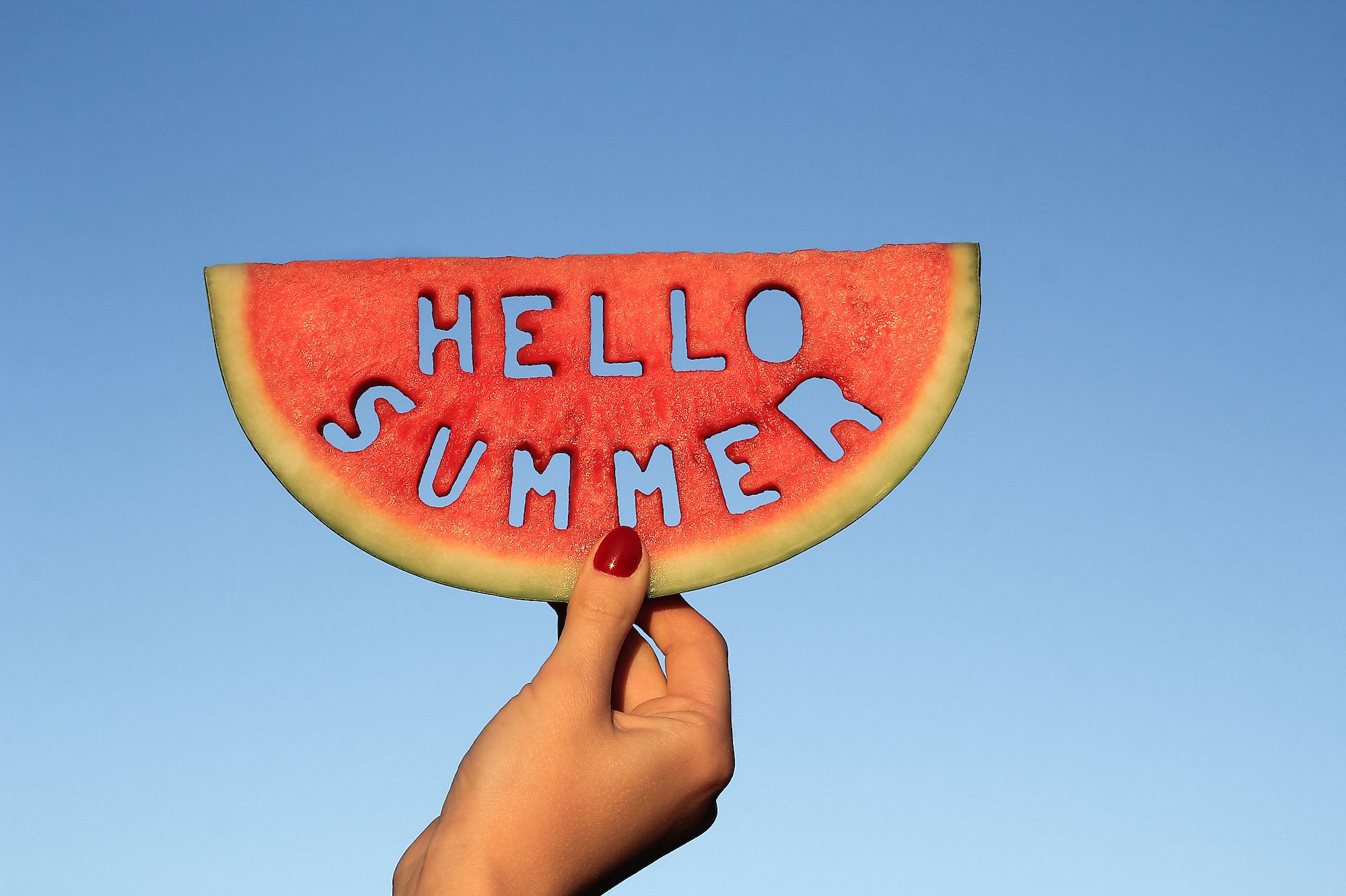 There is no specific day on which the summer starts but the period of onset of summer can be determined.