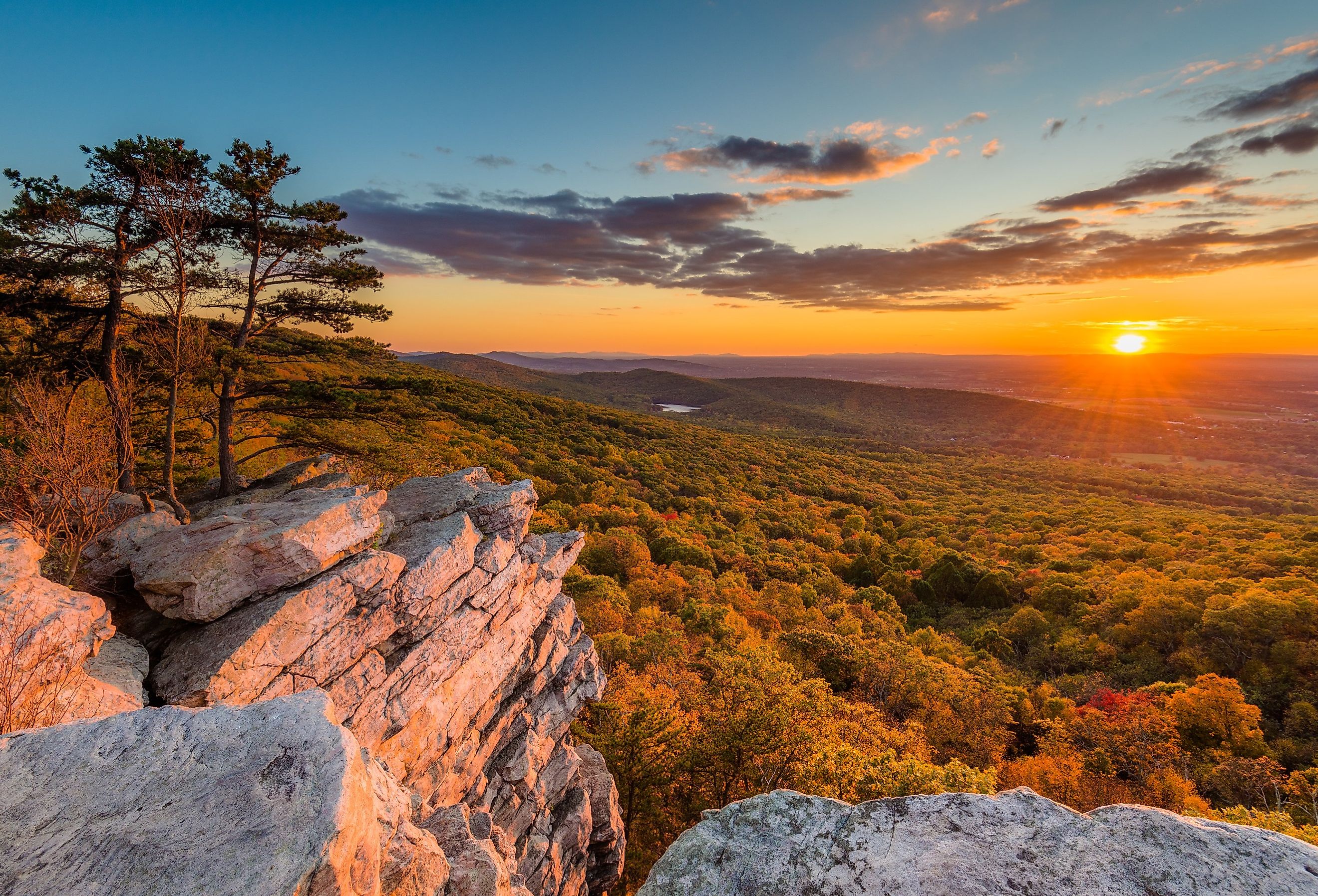 Sunset view from Annapolis Rocks, along the Appalachian Trail on South Mountain, Maryland. 