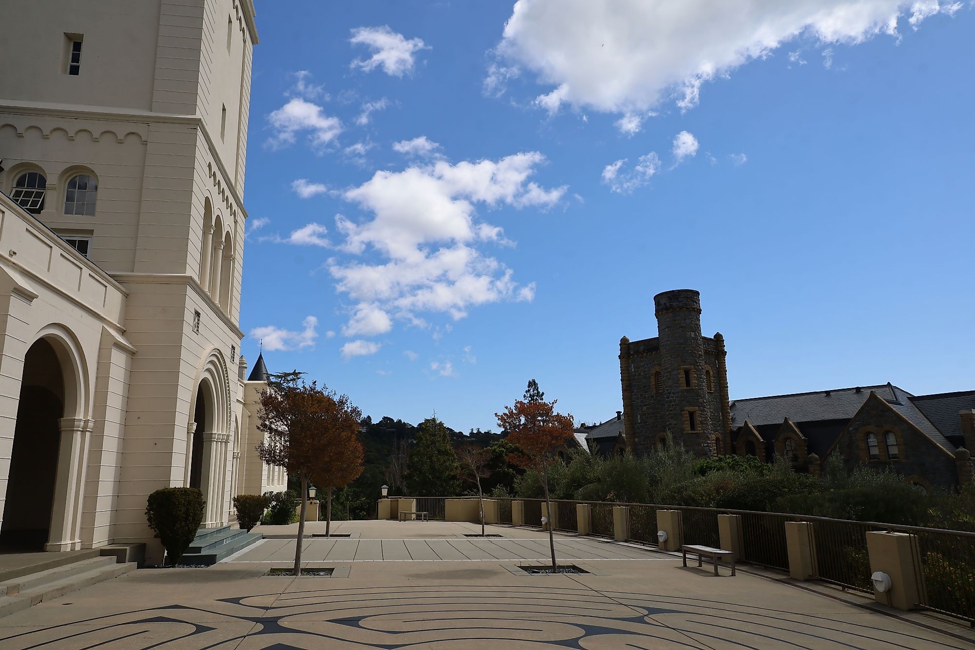 San Anselmo, California: Unversity of Redlands Marin Campus, San Anselmo California