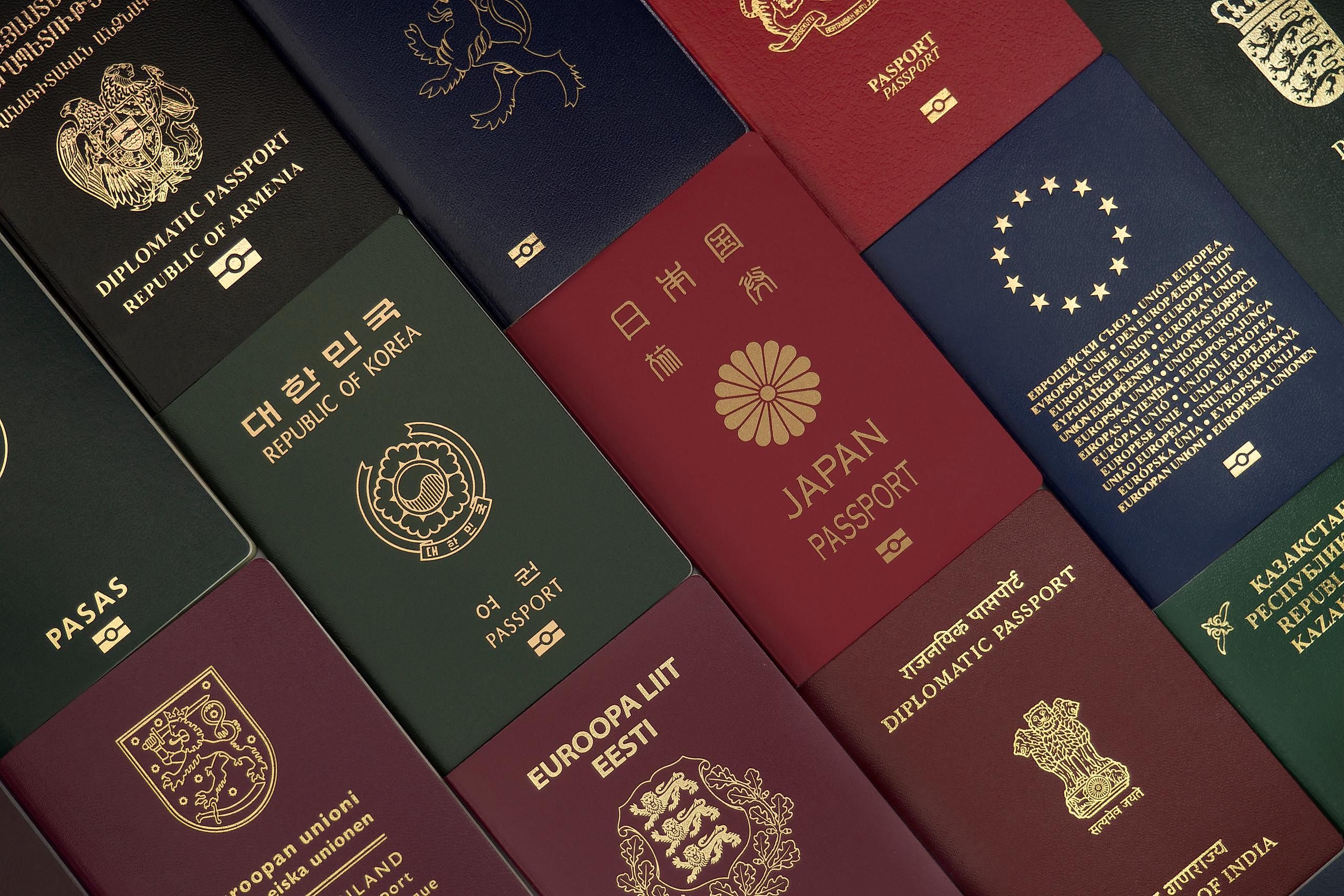 Citizens of a country carry passports.