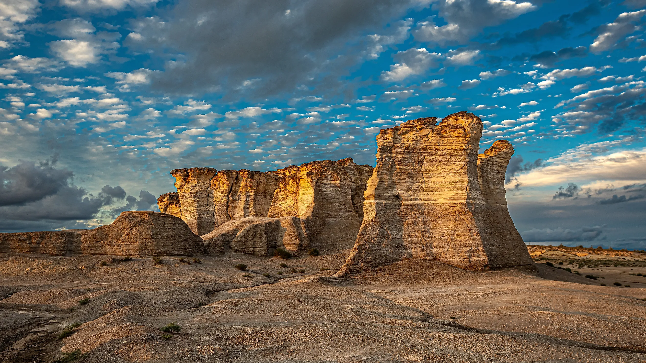 Golden hour at Monument Rocks in Kansas