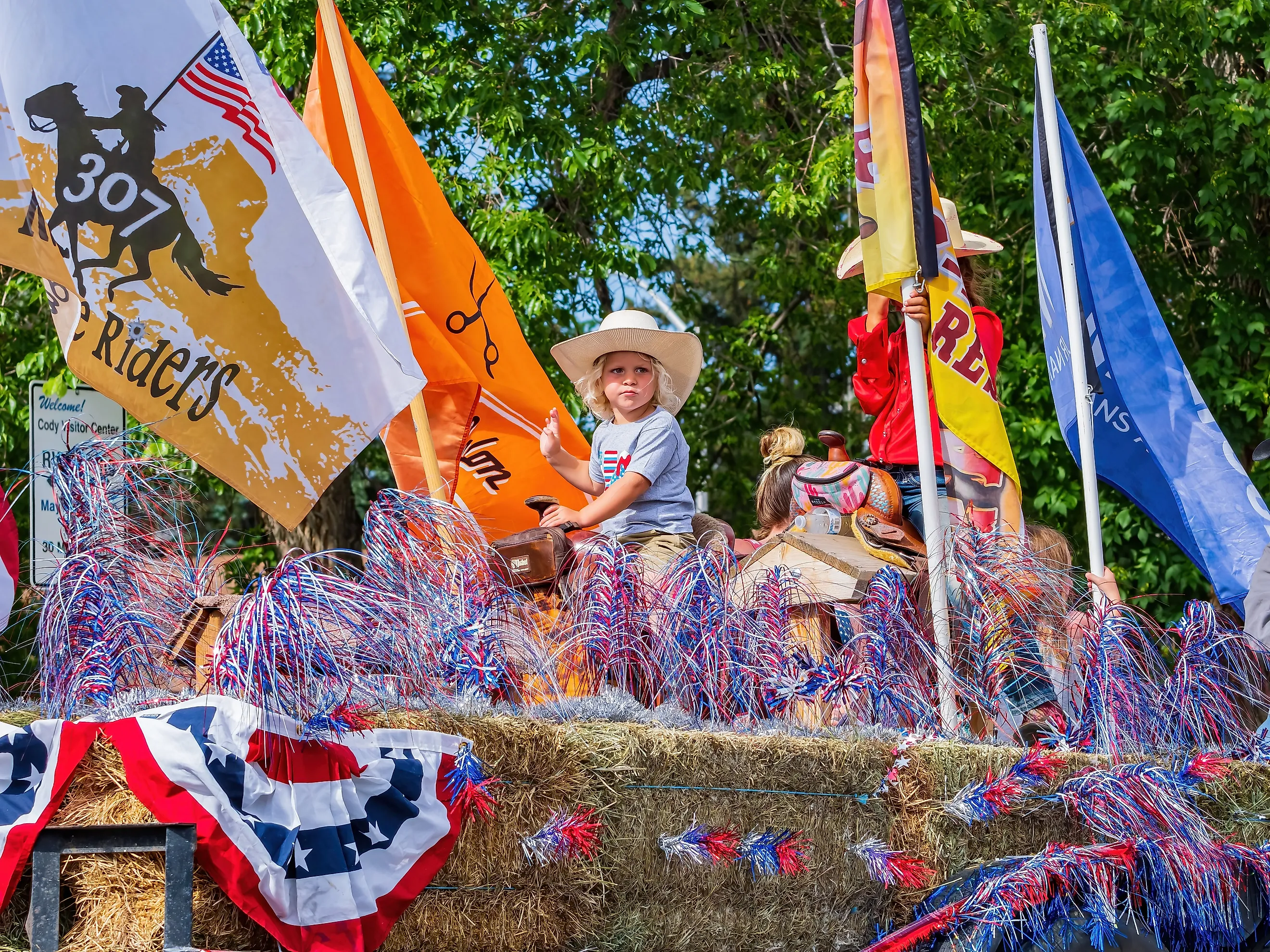 Sunny view of the famous Cody Stampede Parade. Via Shutterstock / Kit Leong.