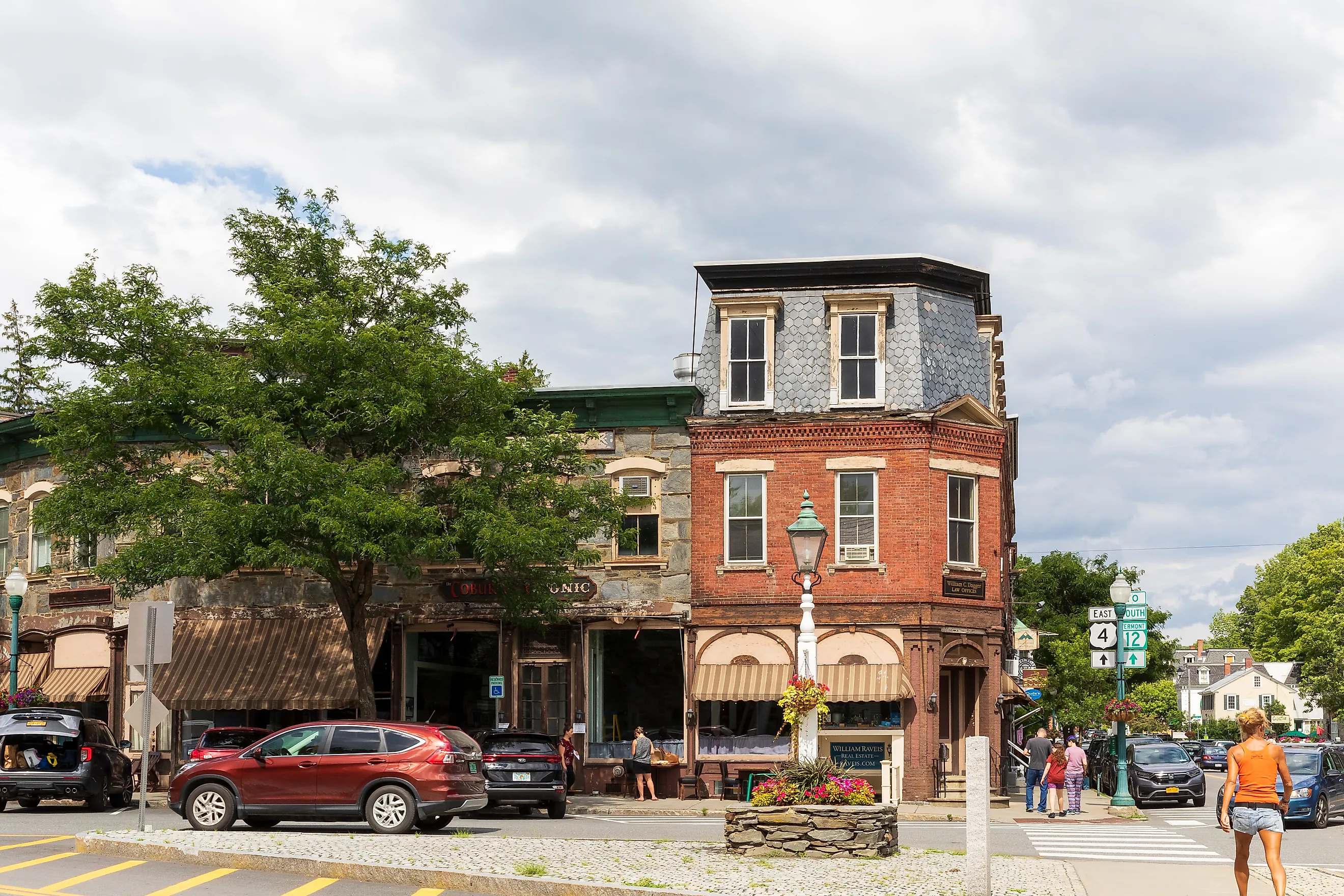 Downtown Woodstock, Vermont. Image credit hw22 via Shutterstock