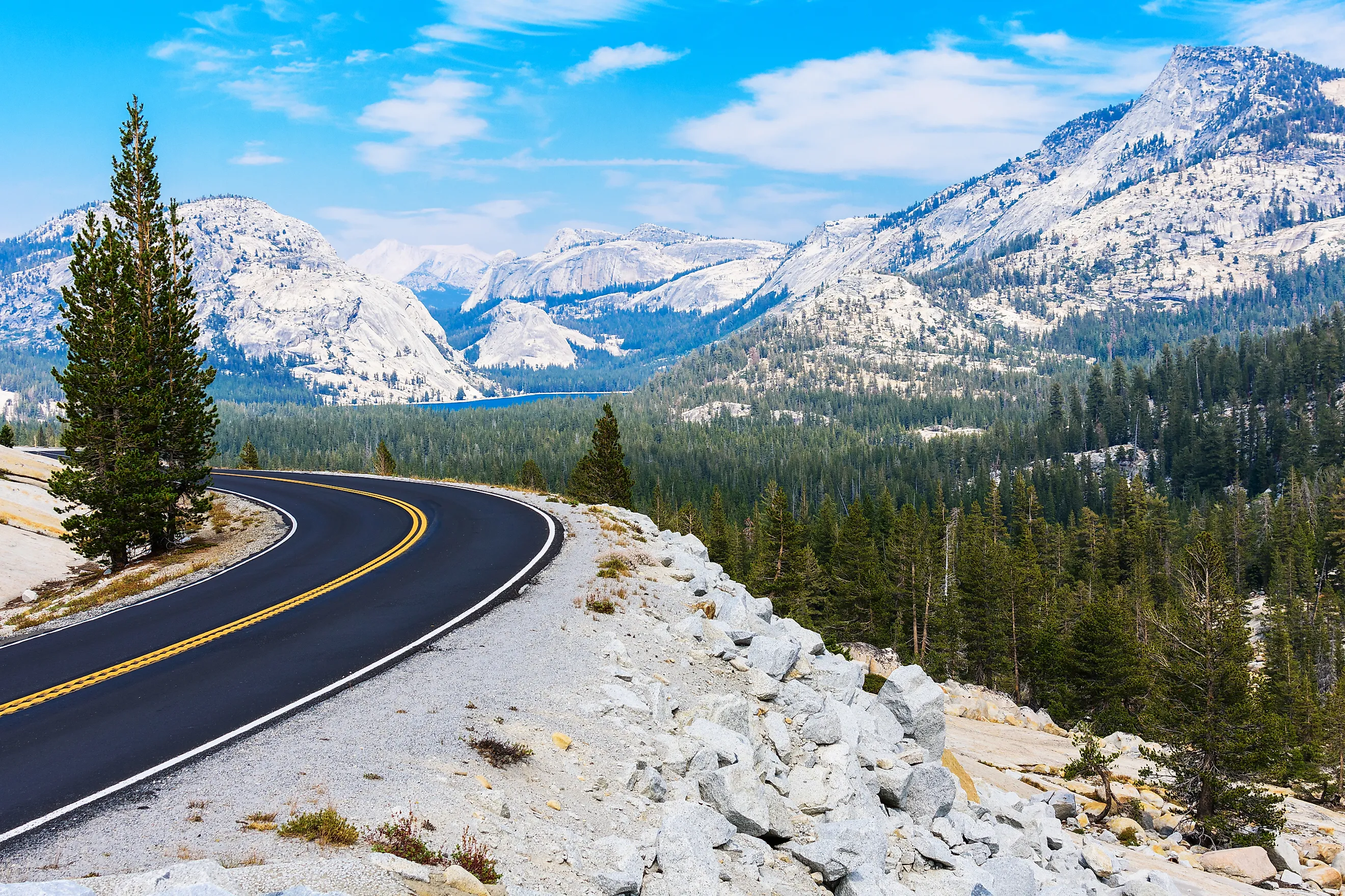 Tioga Road near Olmsted Point, looking across the high granite landscape of Yosemite’s Sierra Nevada.