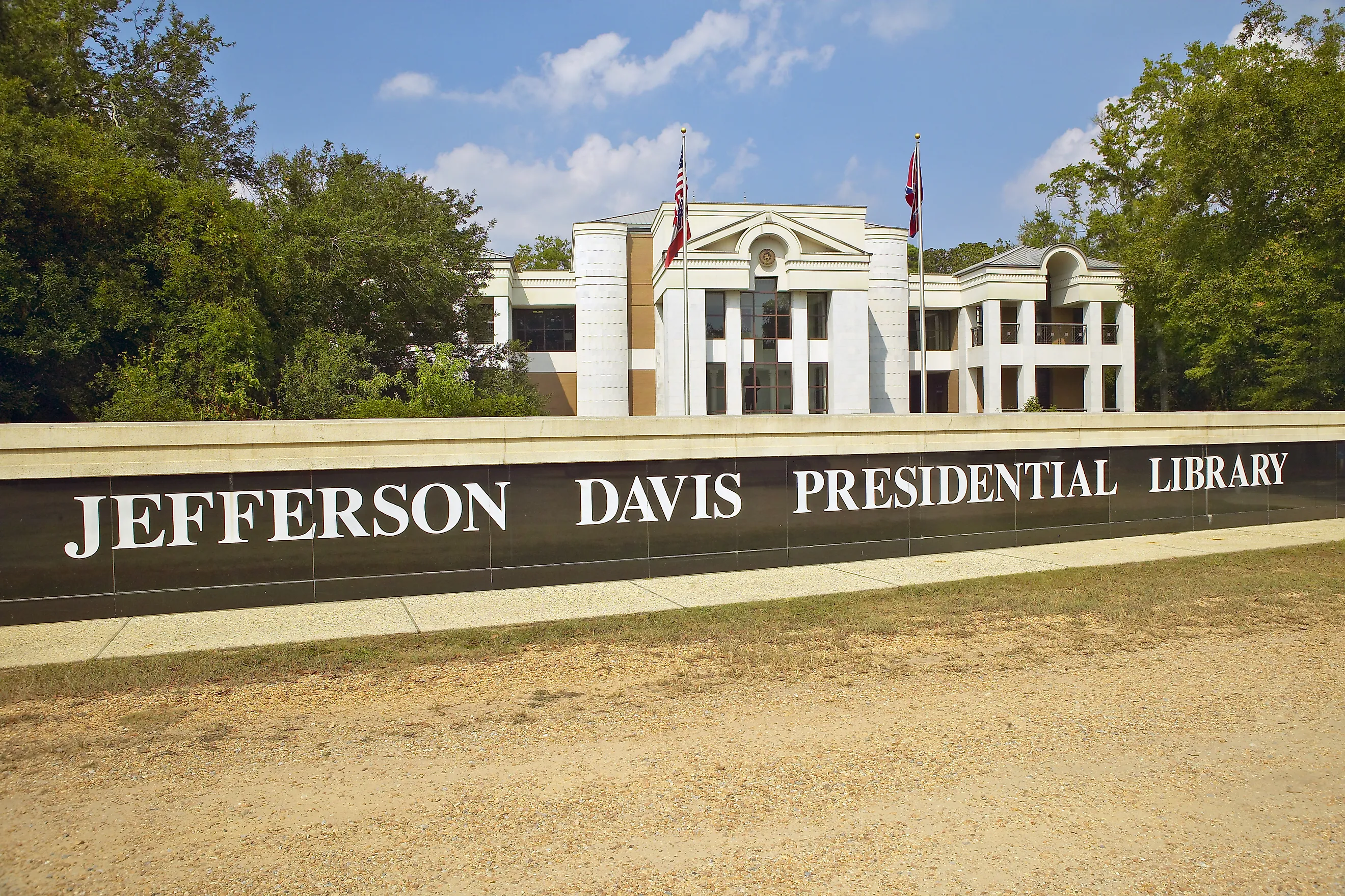 Sign in front of the Jefferson Davis Presidential Library in Biloxi, Mississippi.