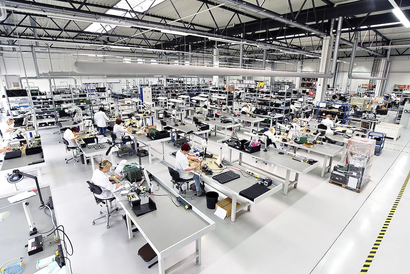 Massive space required for electronics goods manufacturing factories. Image credit: industryviews/Shutterstock.com