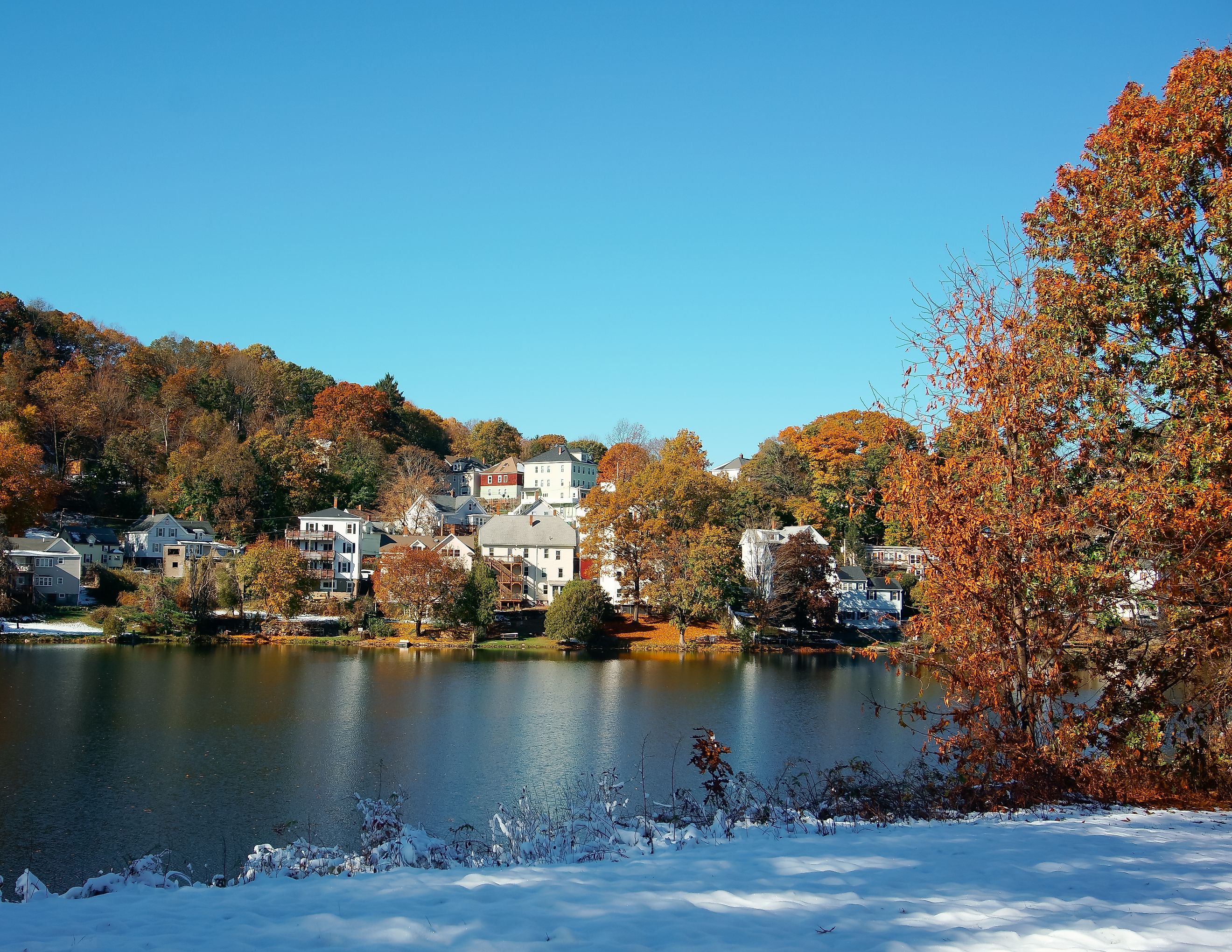 Lakeside houses along the Wachusett Reservoir in Clinton, Massachusetts.