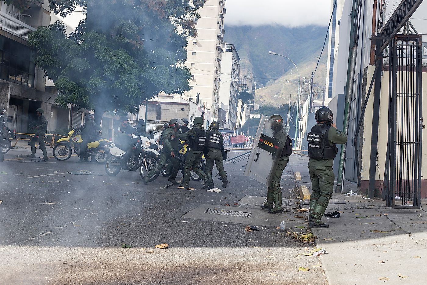 Violence in the streets of Caracas. Image credit: Ruben Alfonzo/Shutterstock.com