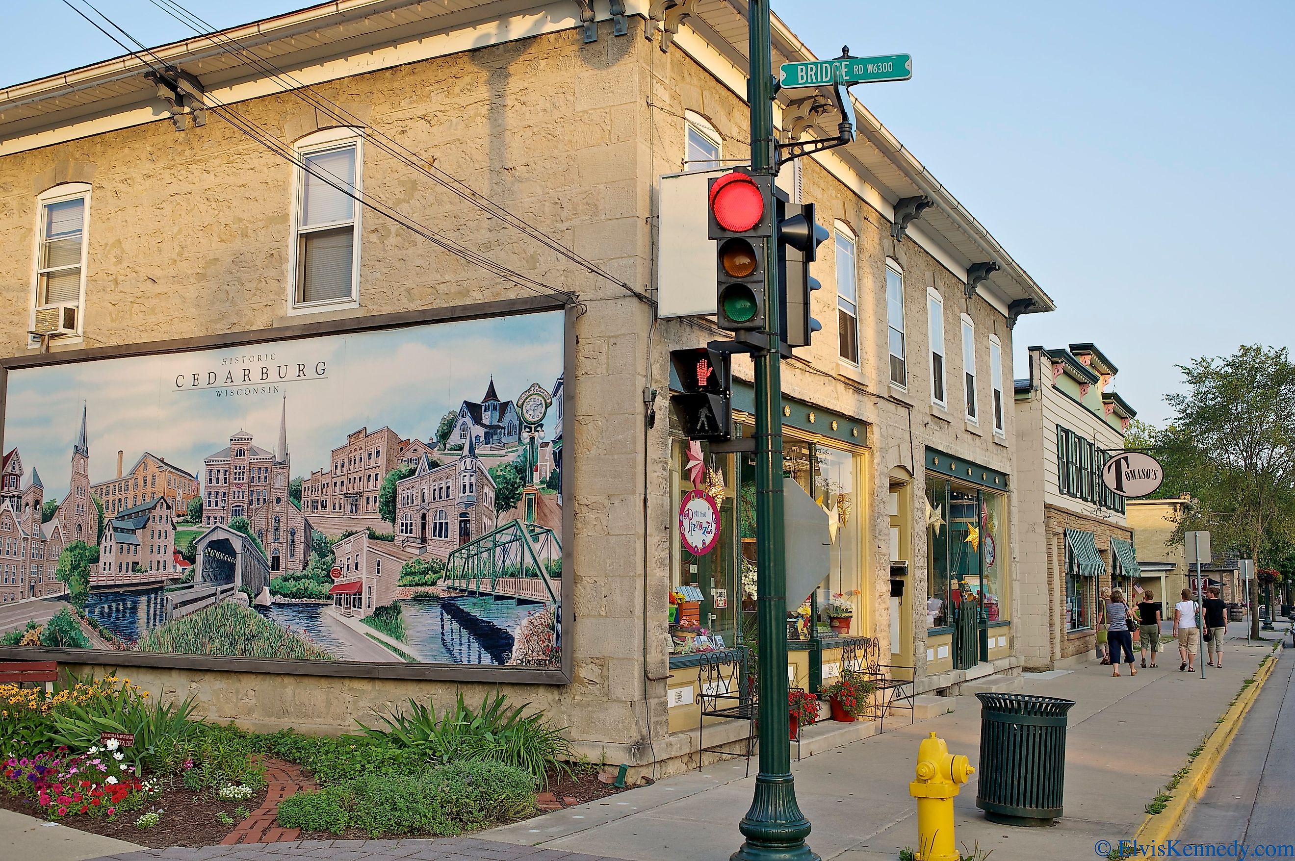 Beautiful street mural in Cedarburg, Wisconsin. Image by Elvis Kennedy via Flickr.com
