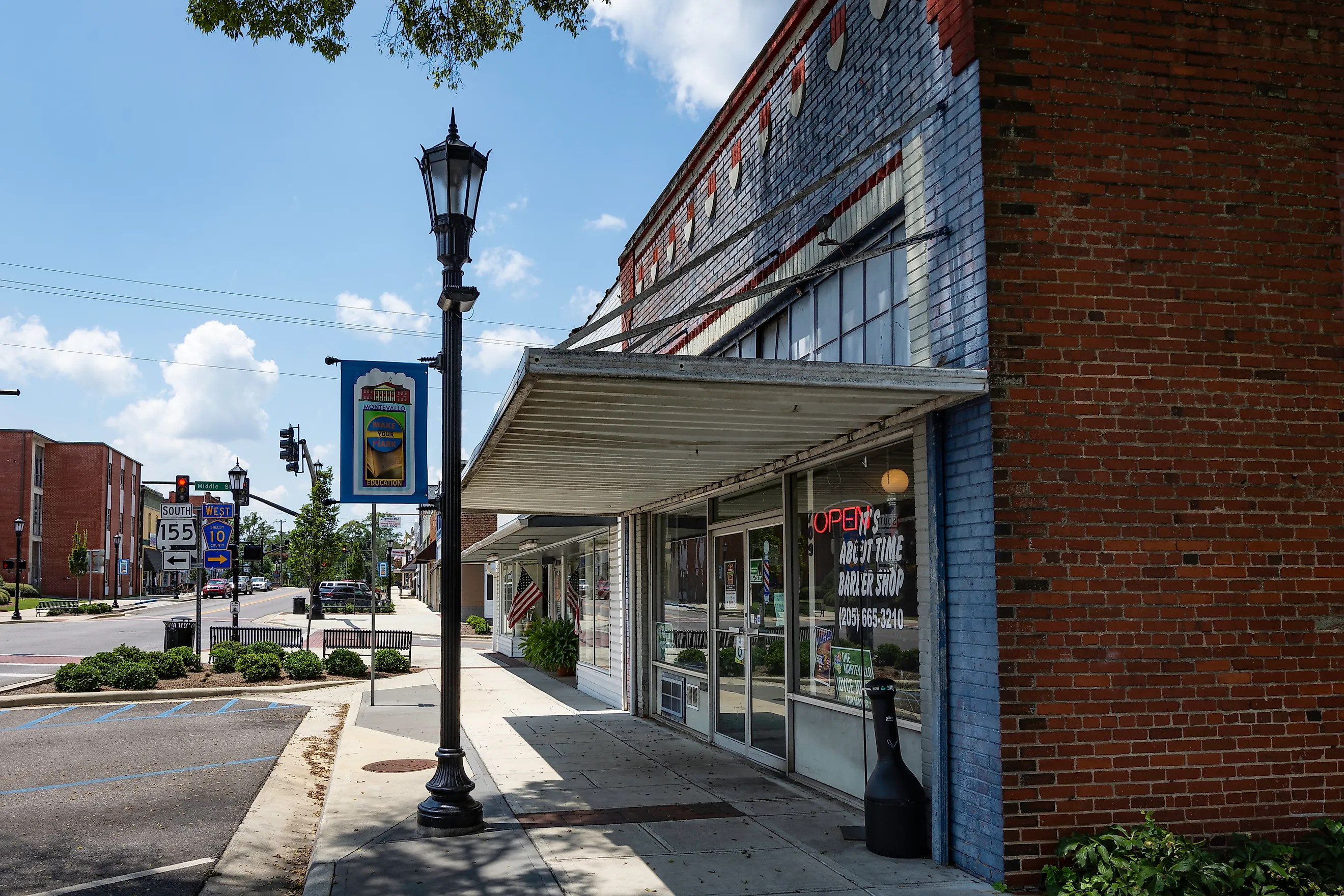 Montevallo, Alabama: Scenic view down Main Street in historic Montevallo in central Alabama. via Jacqueline Nix on iStock.com