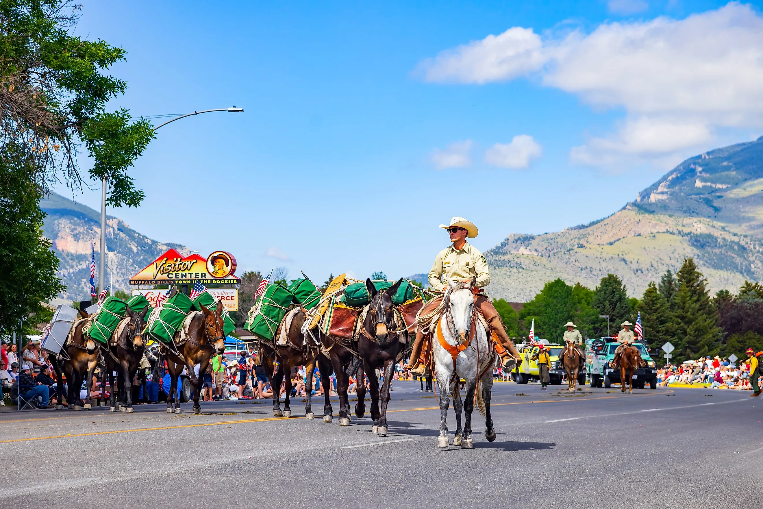 Sunny view of the famous Cody Stampede Parade in Cody, Wyoming. Image credit: Kit Leong / Shutterstock.com.