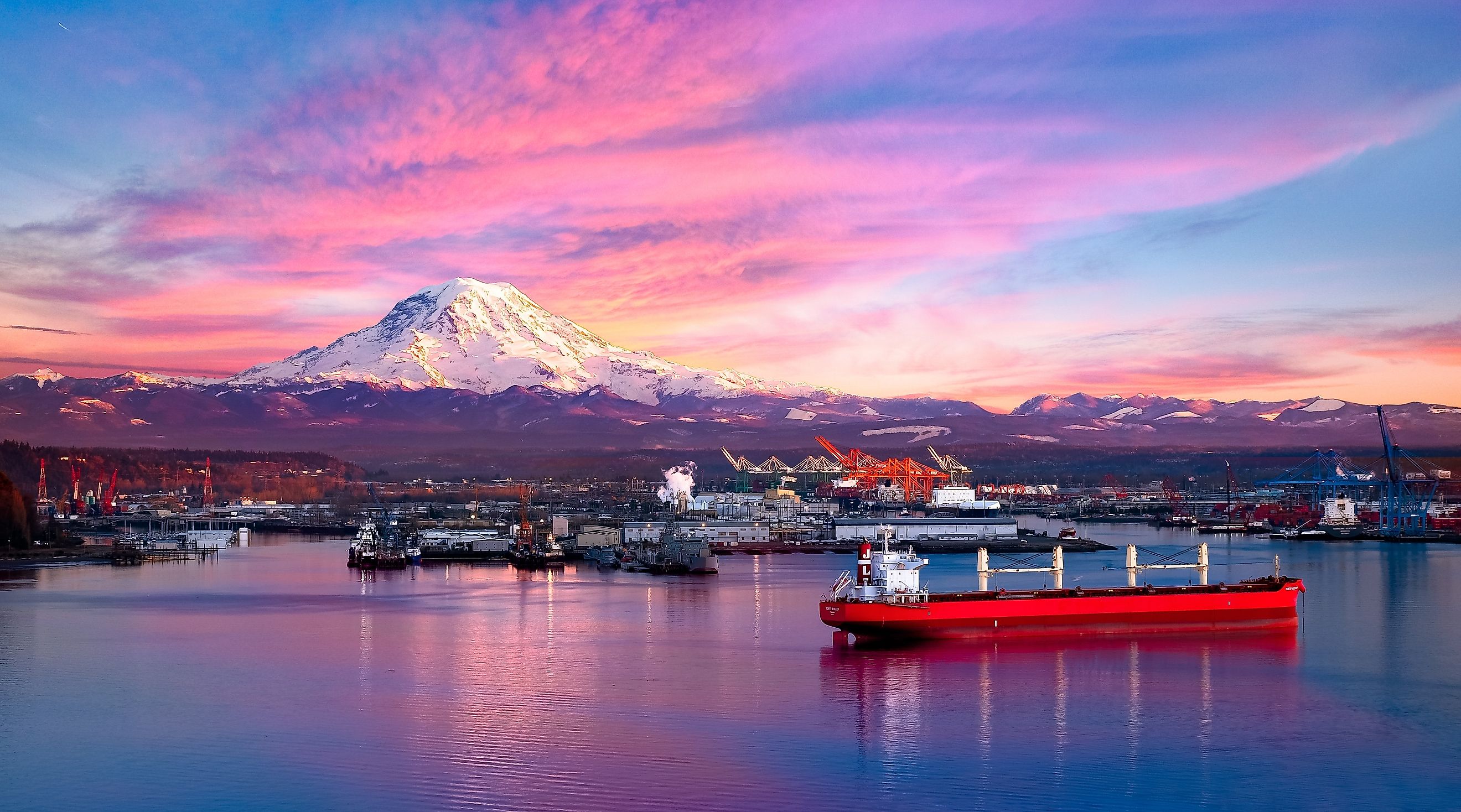 Mt Rainier, Ships and The Port Of Tacoma. Puget Sound, Washington, USA. Image: Tobin Akehurst - Shutterstock.