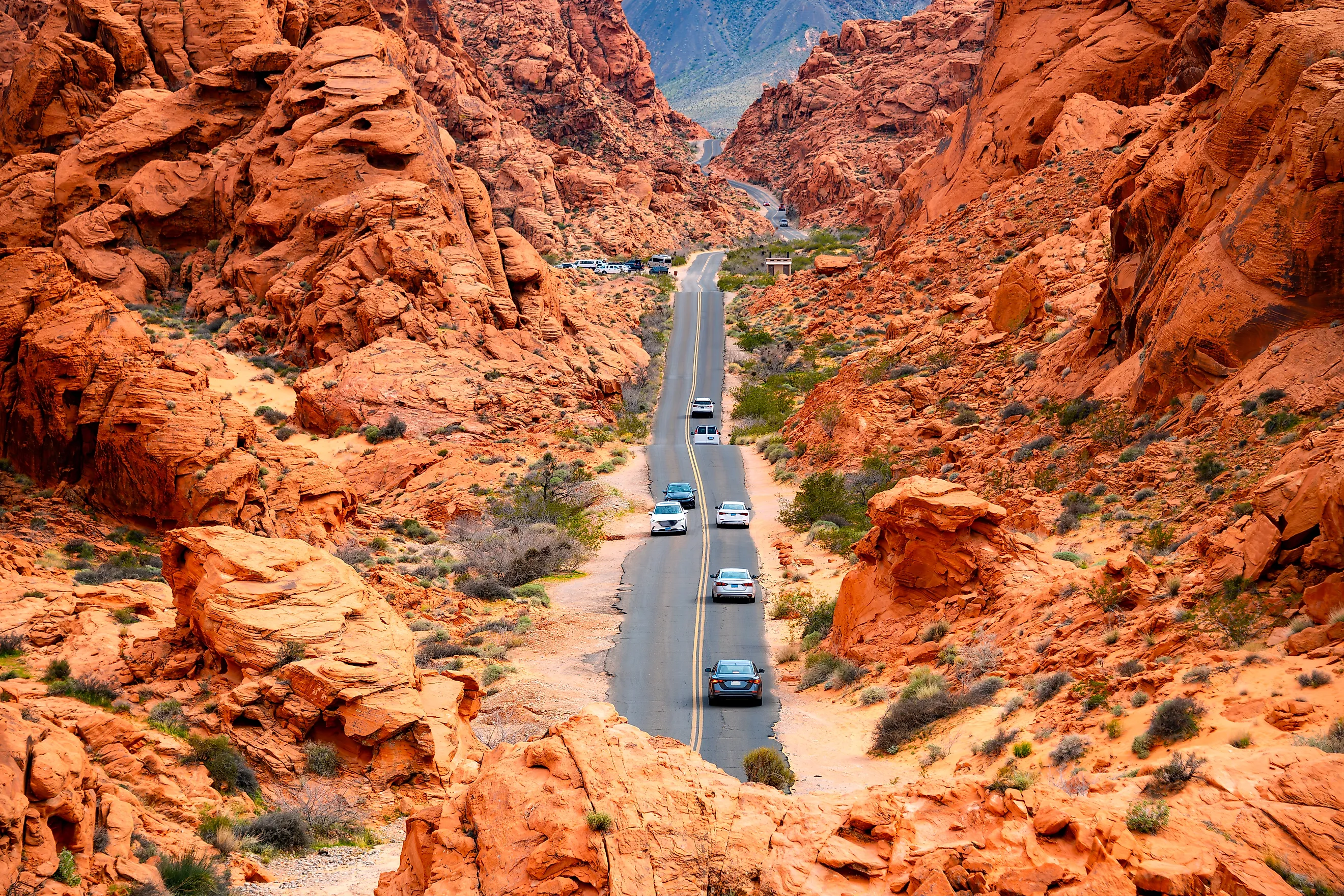 The road through the breathtaking landscape of the Valley of Fire State Park in Nevada.