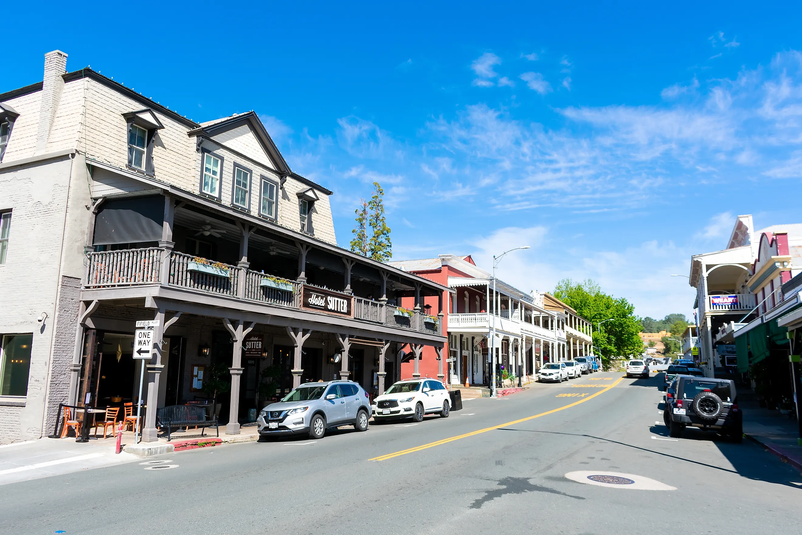 The downtown area of Sutter Creek, California, with hotels and local businesses. 