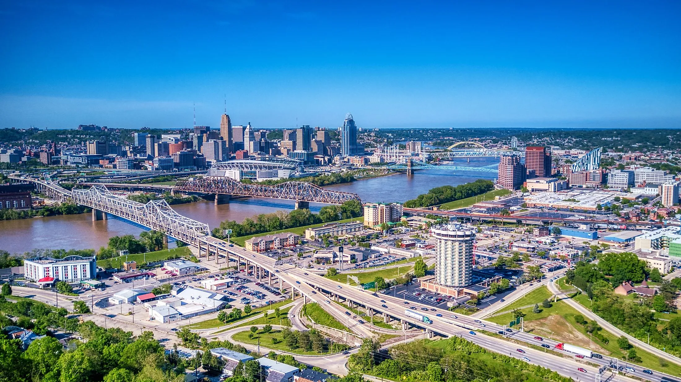 Aerial view of Covington, Kentucky and downtown Cincinnati from Devou Park. 